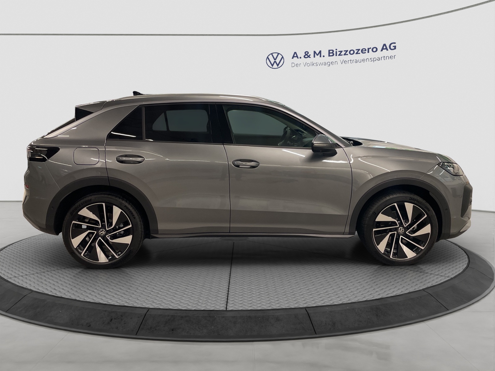 VW T-Roc 1.5 eTSI mHEV Style DSG-image-5