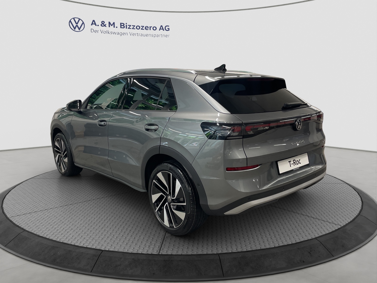 VW T-Roc 1.5 eTSI mHEV Style DSG-showroom-element-2