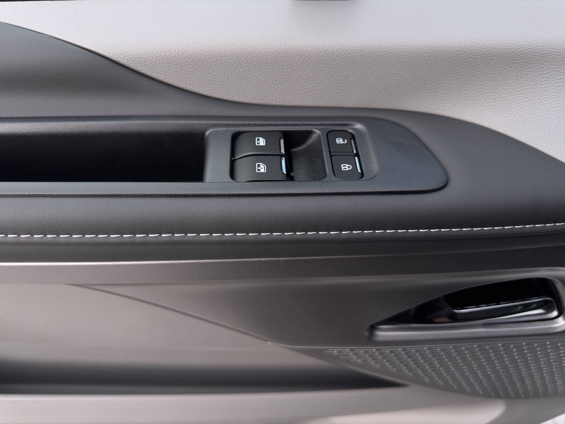 MAXUS Deliver 7 Kaw. L1H1 2.0 TD Base-image-10