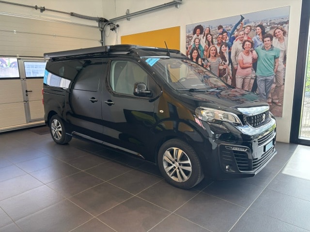 PEUGEOT TRAVELLER BRAVIA 2.0 BlueHdi 180 CV EAT8-image-13