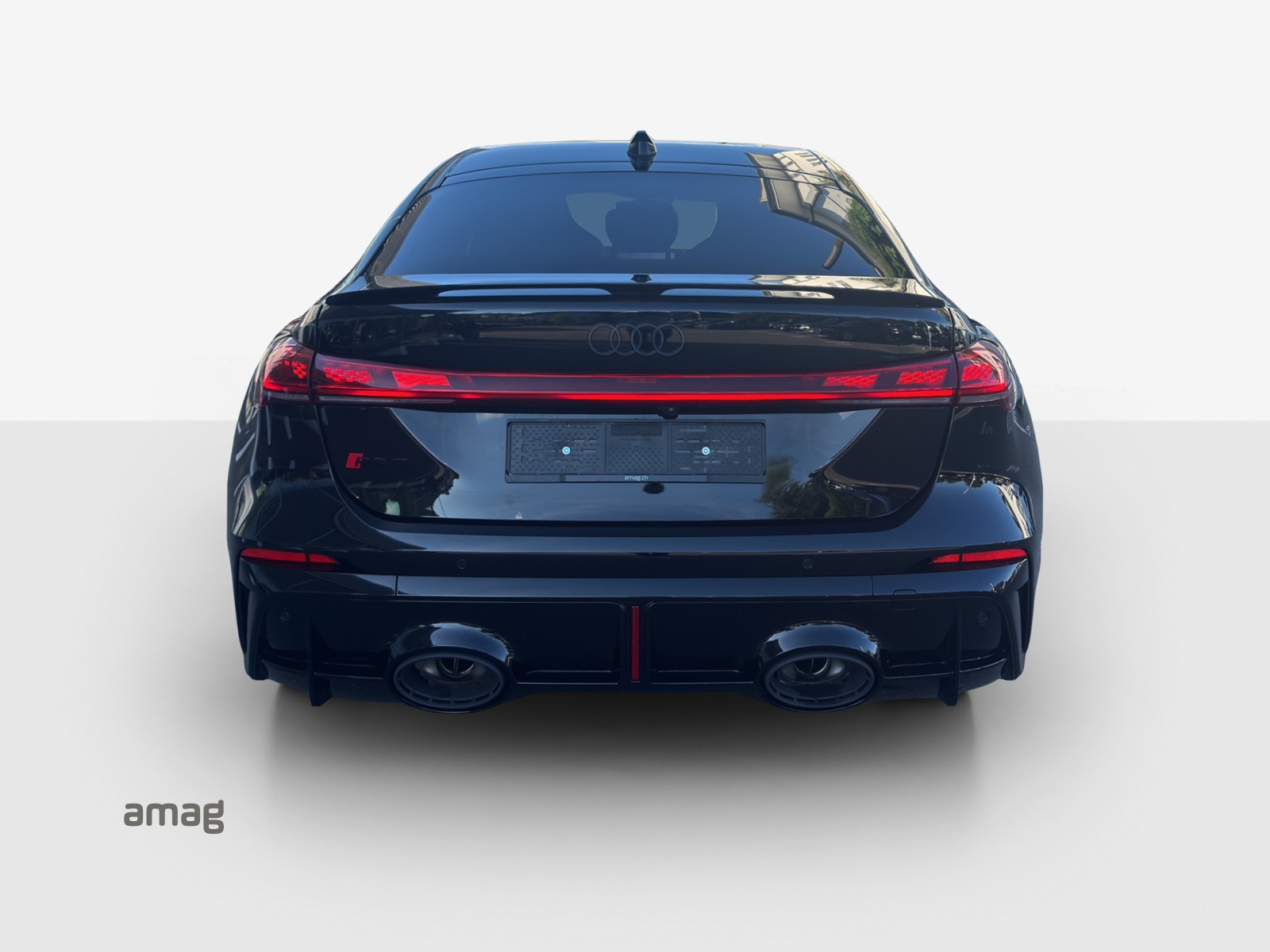 AUDI RS 5 Limousine TFSI 470 kW Tiptronic quattro-showroom-element-3