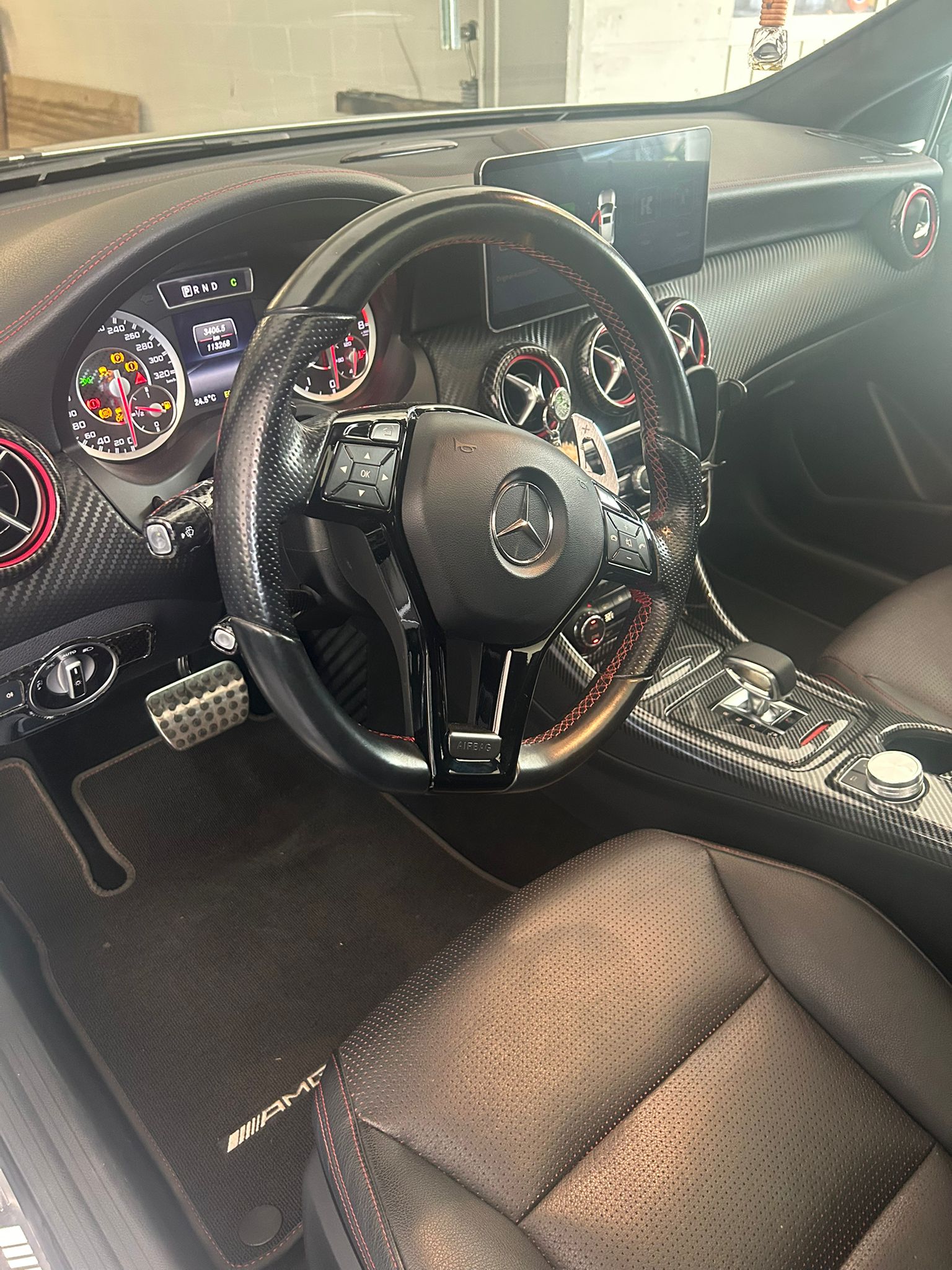 MERCEDES-BENZ A 45 AMG 4Matic Speedshift 7G-DCT-image-13