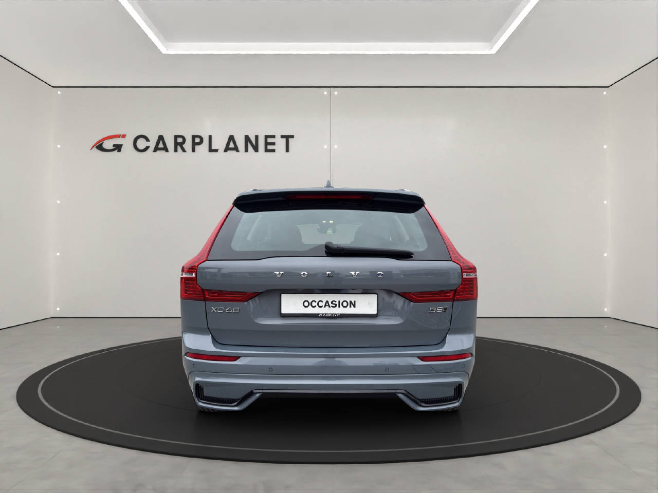 VOLVO XC60 2.0 B5 MH R-Design AWD-image-5
