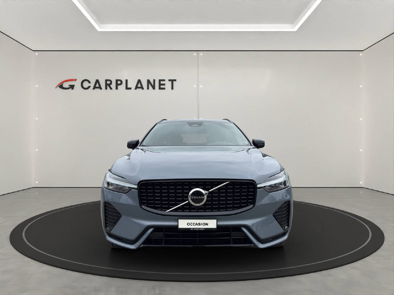 VOLVO XC60 2.0 B5 MH R-Design AWD-image-4