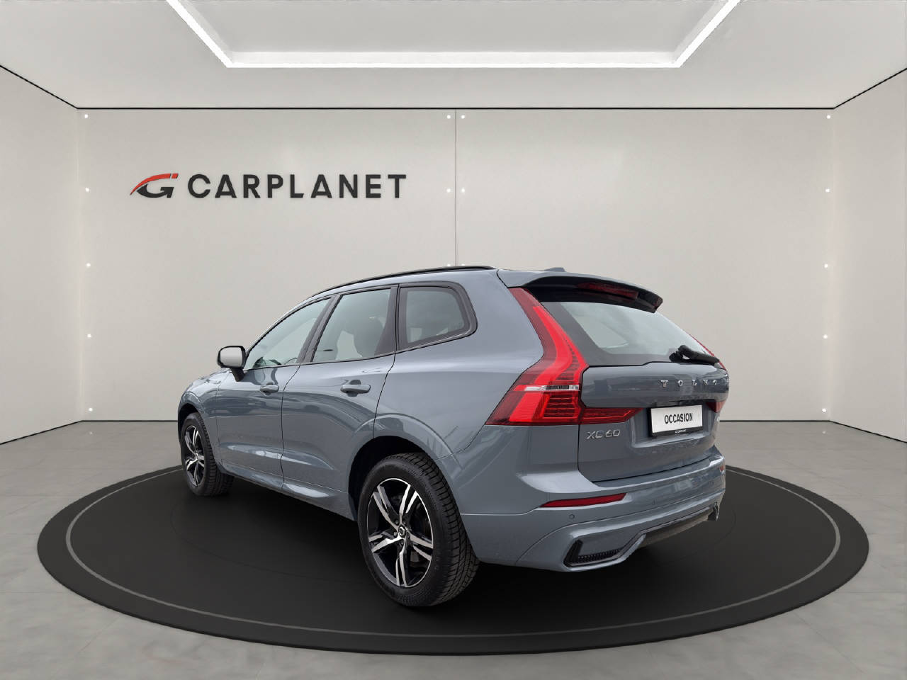 VOLVO XC60 2.0 B5 MH R-Design AWD-image-3