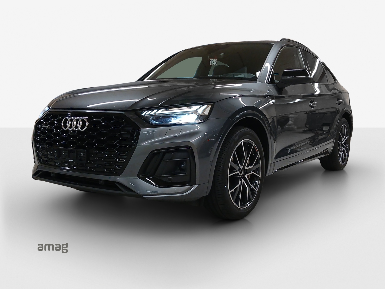 AUDI Q5 Sportback 50 TFSI e PHEV Black Edition quattro S-tronic-image-0