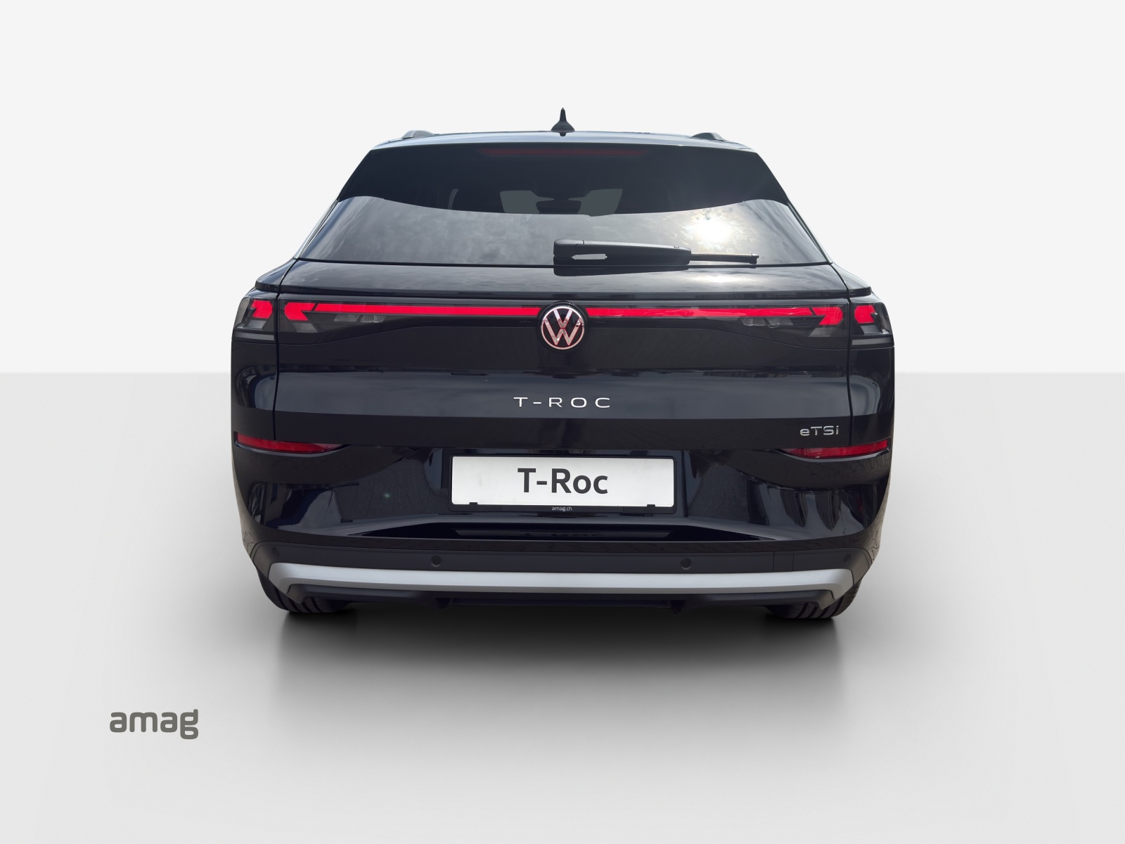 VW T-Roc 1.5 eTSI mHEV Life DSG-image-3
