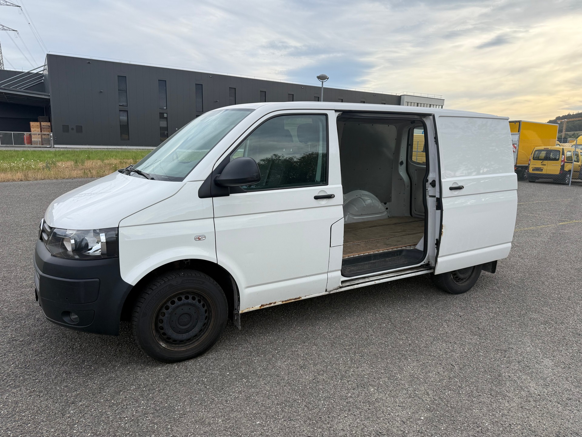 VW T5 2.0 TDI 4Motion-image-2