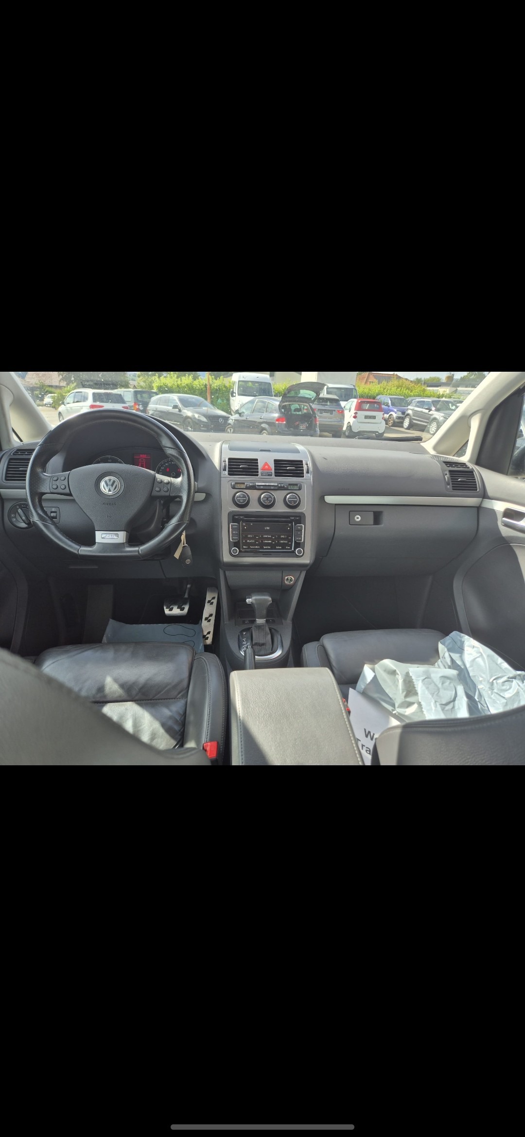 VW CrossTouran 1.4 TSI DSG-image-8