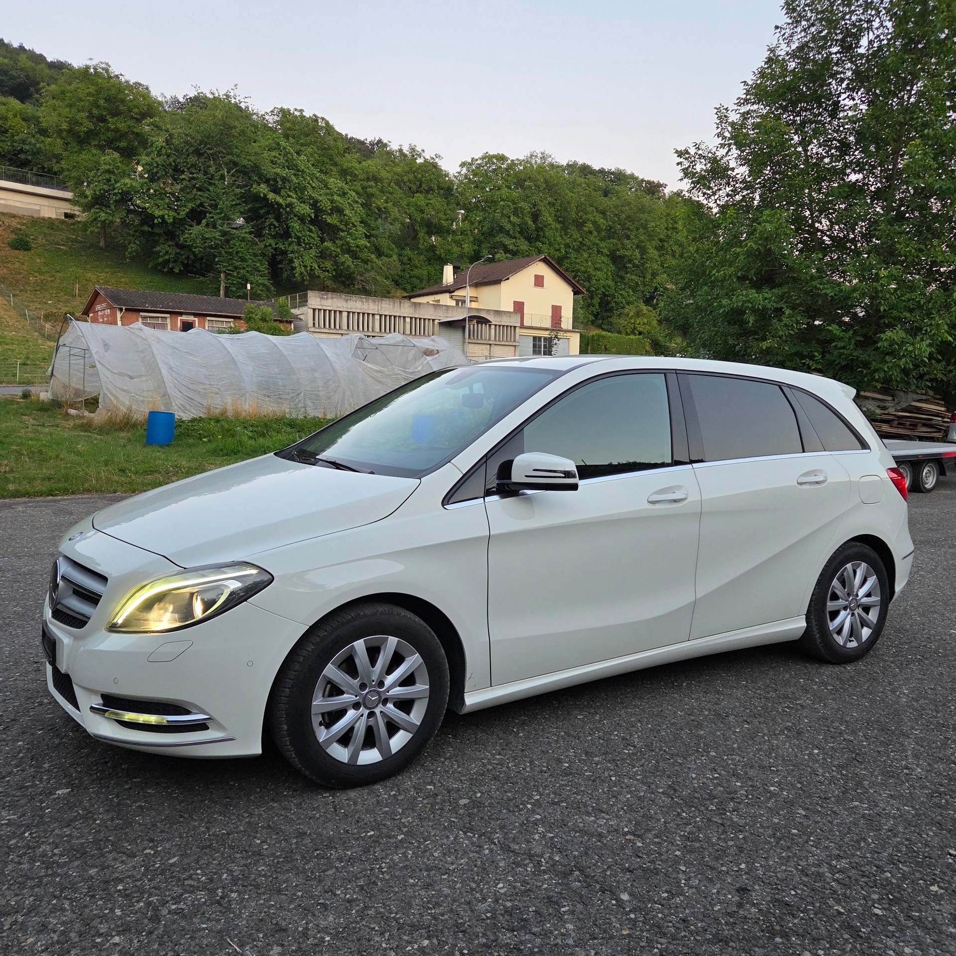 MERCEDES-BENZ B 200 7G-DCT-image-0