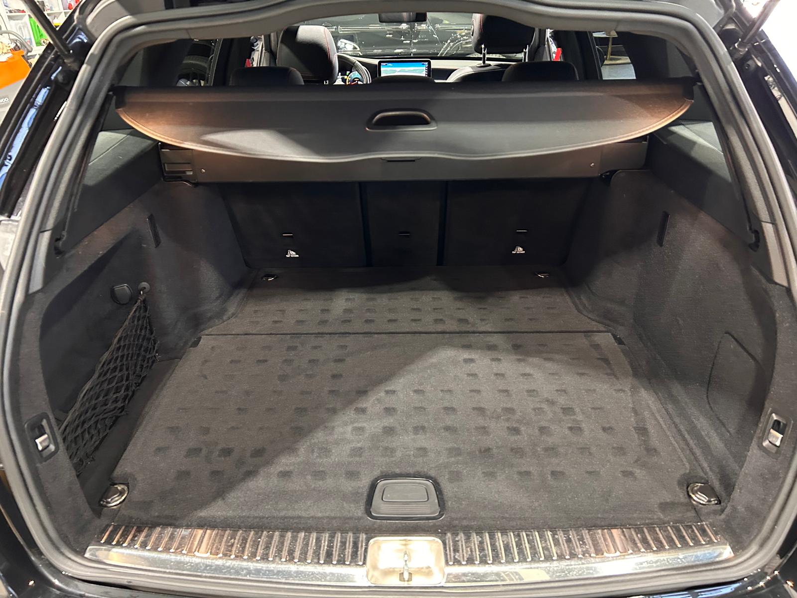 MERCEDES-BENZ C 43 AMG 4matic Kombi CH FAHRZEUG-image-11