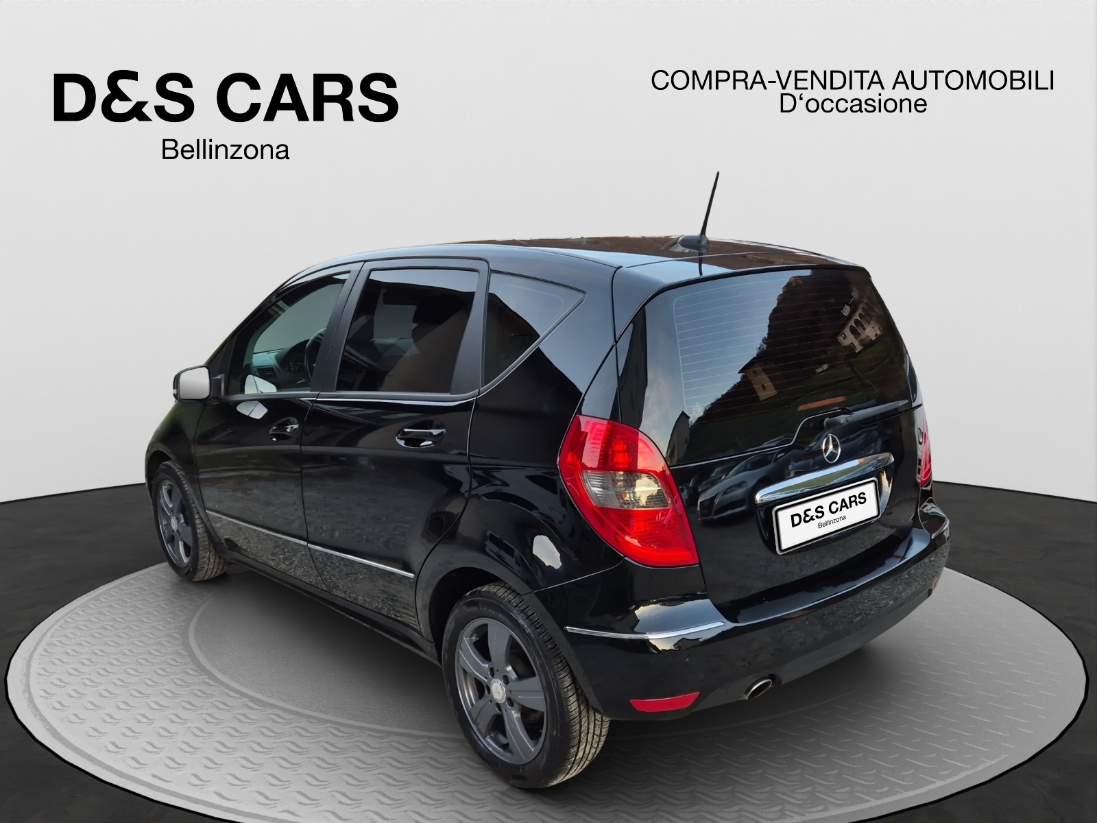 MERCEDES-BENZ A 180 Style Autotronic-image-2