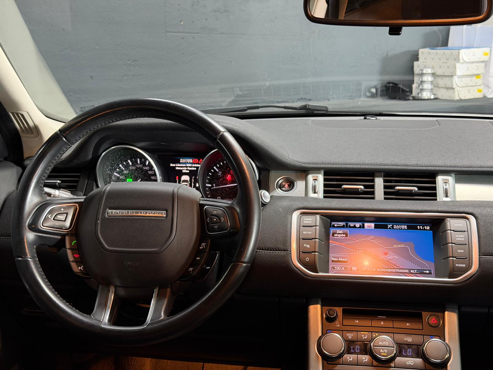 LAND ROVER Range Rover Evoque 2.2 TD4 Prestige AT6-image-8