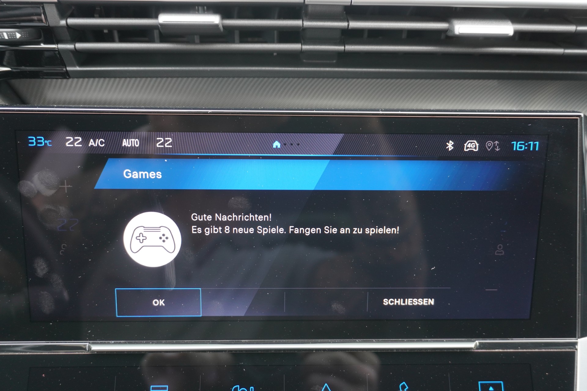 PEUGEOT 308 SW 1.6 PHEV 225 GT Pack-image-37