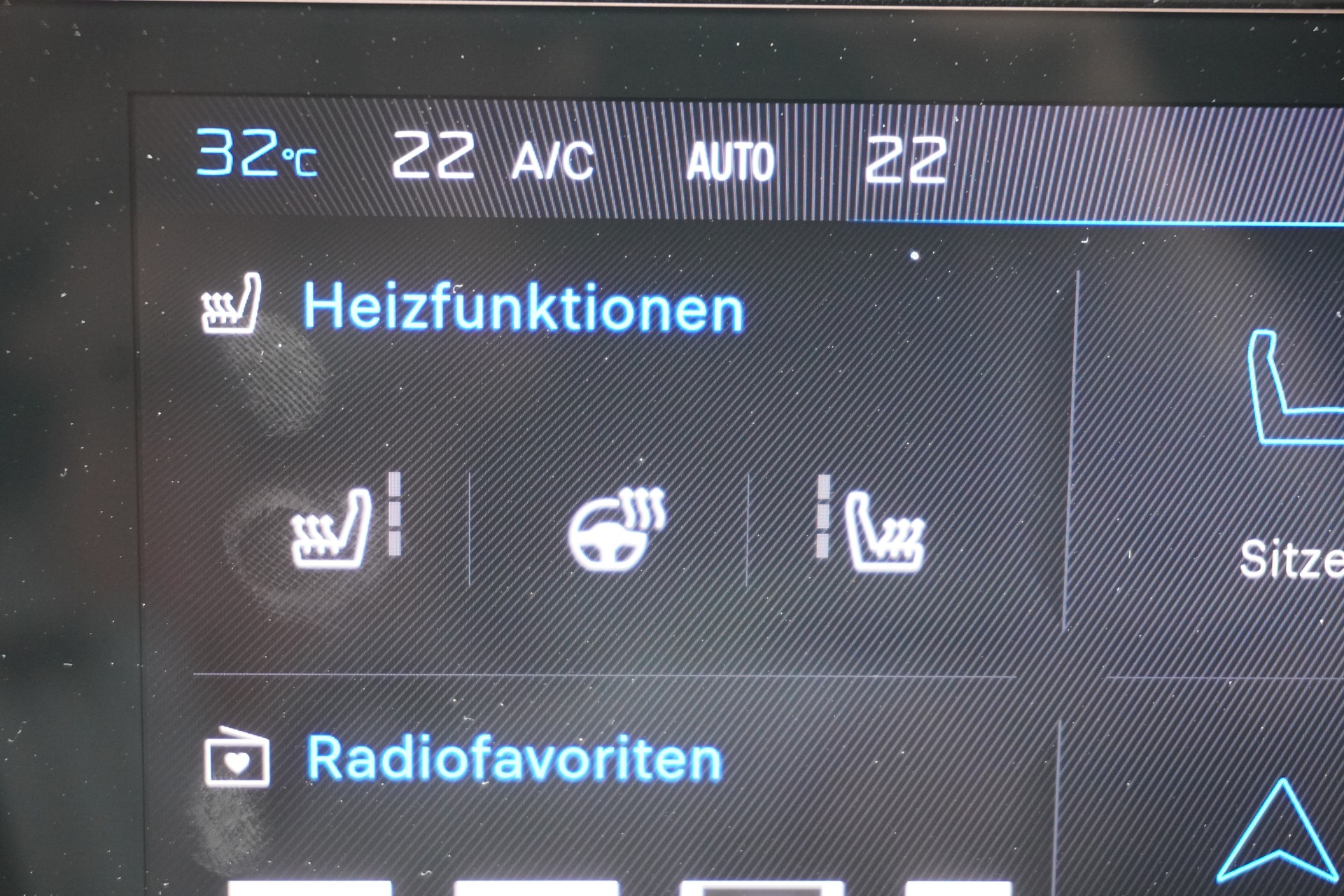 PEUGEOT 308 SW 1.6 PHEV 225 GT Pack-image-30