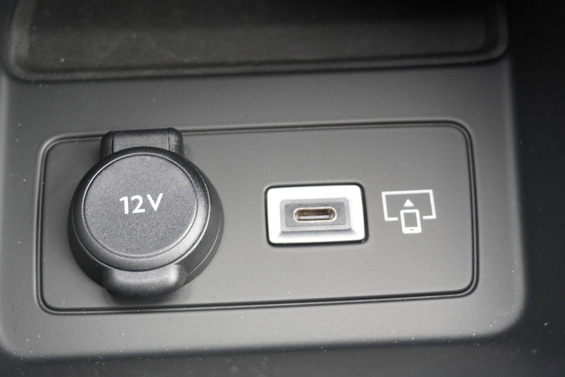 PEUGEOT 308 SW 1.6 PHEV 225 GT Pack-image-36