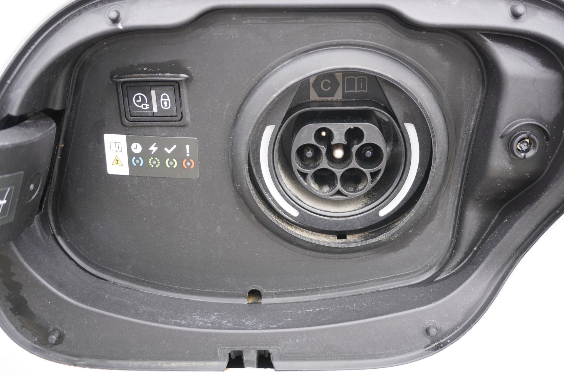 PEUGEOT 308 SW 1.6 PHEV 225 GT Pack-image-20