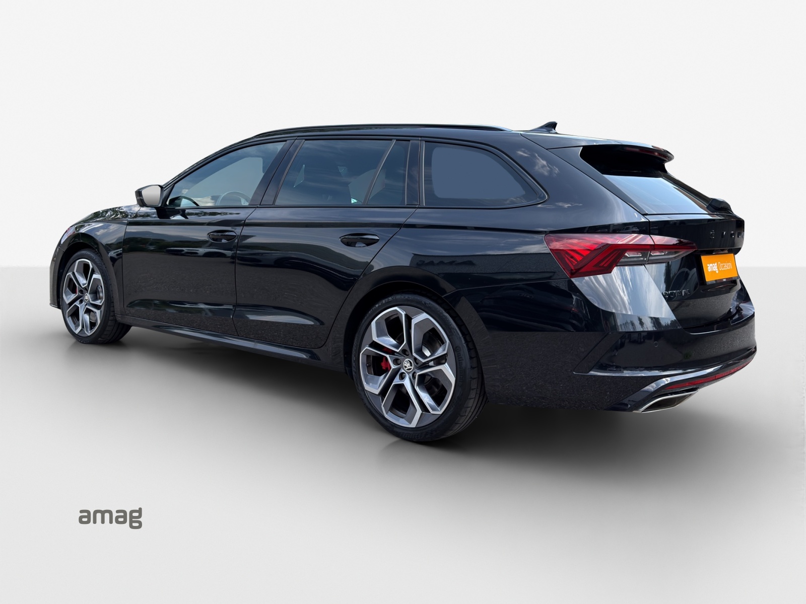 SKODA Octavia Combi 2.0 TSI DSG RS-showroom-element-2