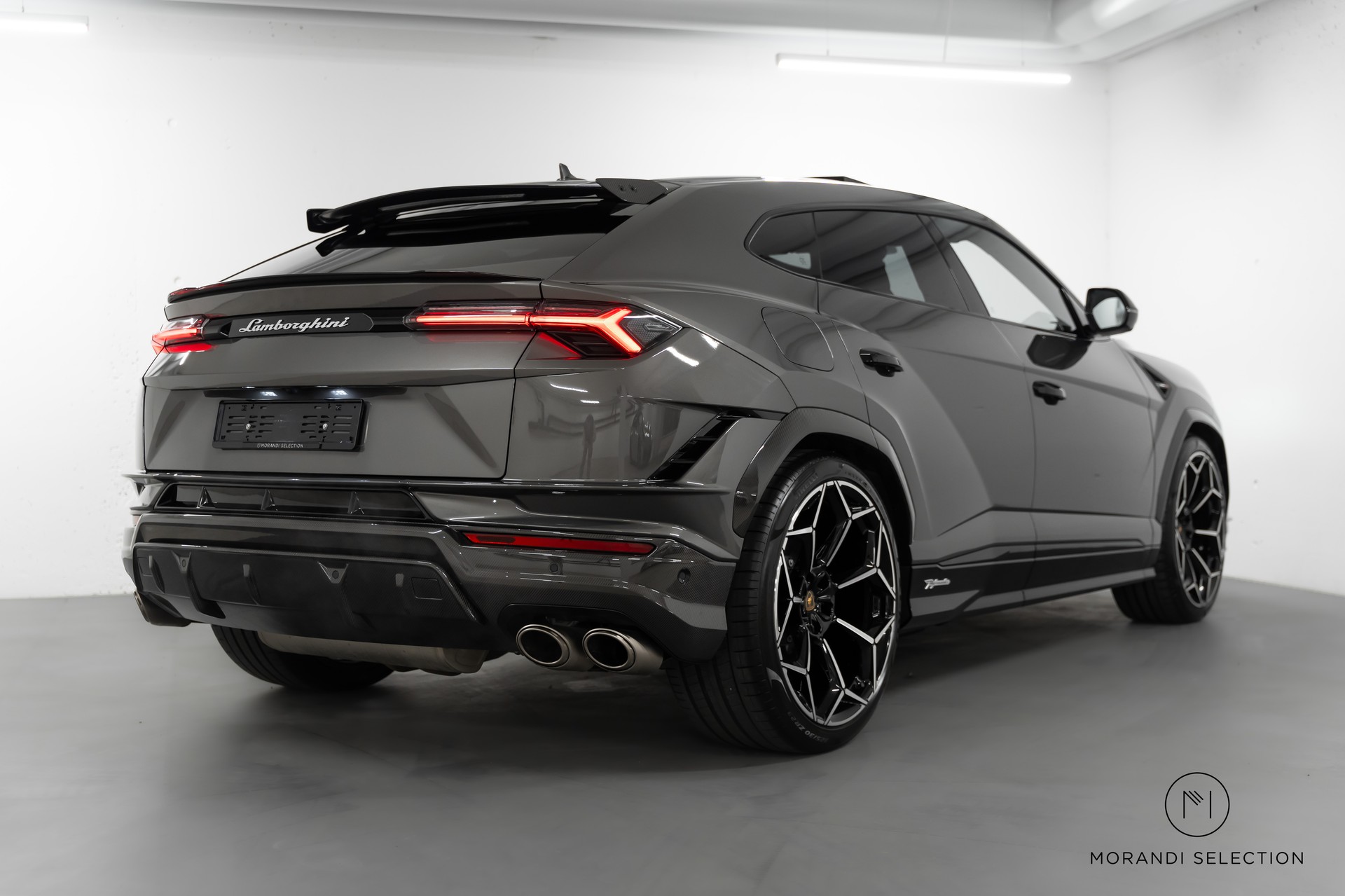 LAMBORGHINI Urus 4.0 Performante-image-2