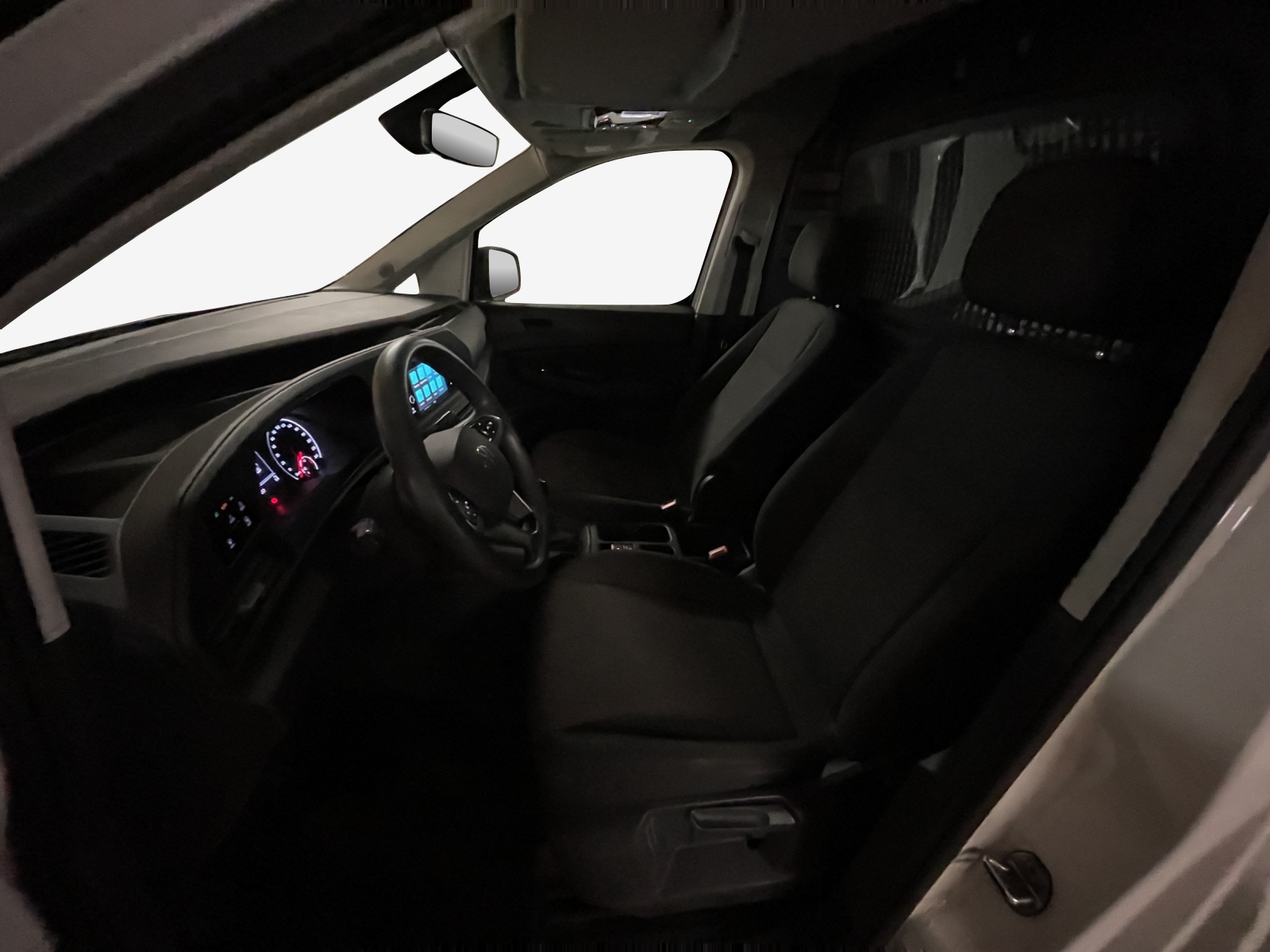 VW Caddy Cargo 1.5 TSI Entry-image-11