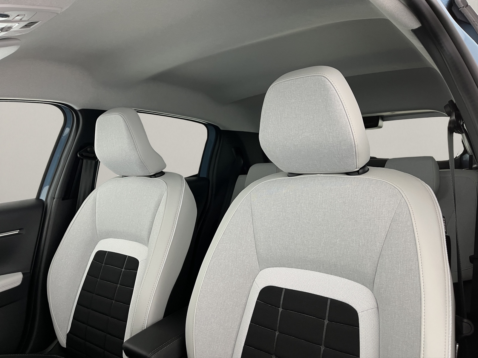 CITROEN C3 1.2 Hybrid Max-image-14