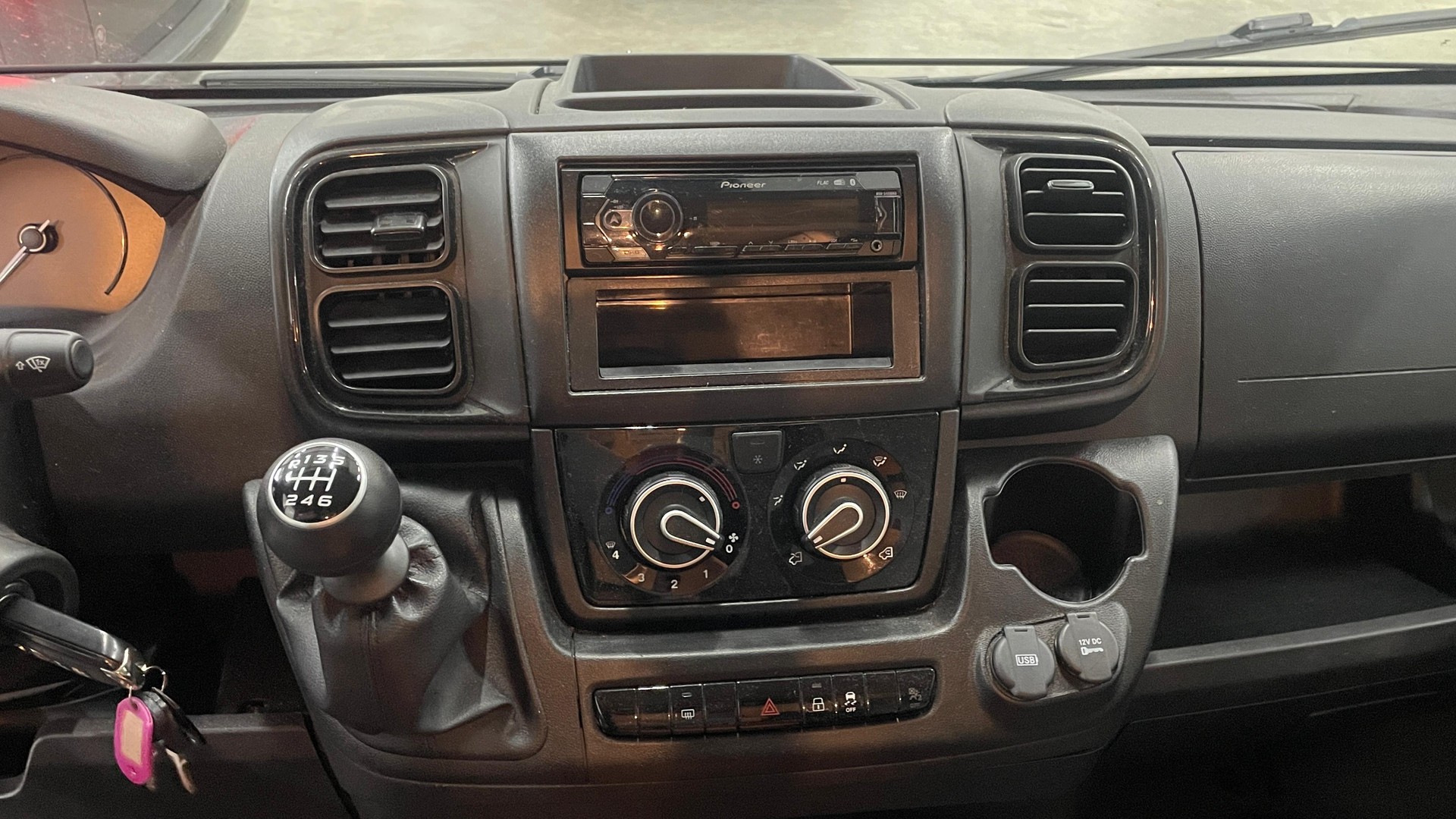 FIAT 2024 Fiat Ducato Weinsberg CaraBus | Schaltgetriebe | Aufstelldach-image-18