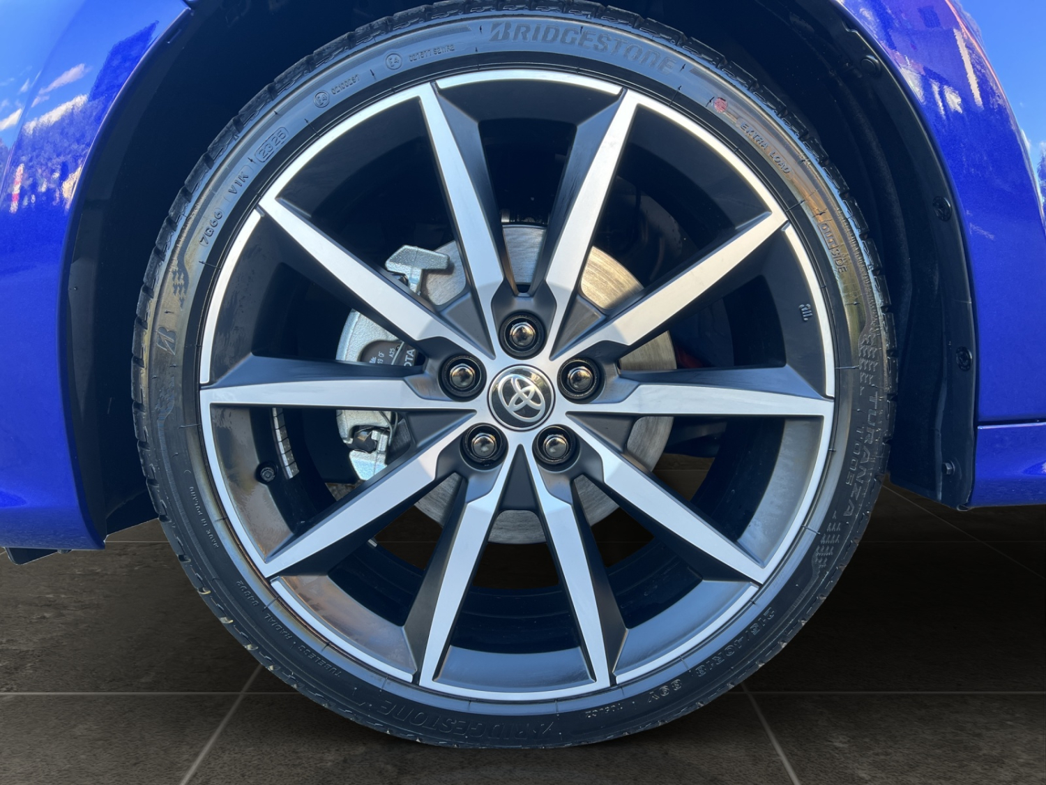 TOYOTA Yaris 1.5 VVT-i HSD GR Sport-image-18