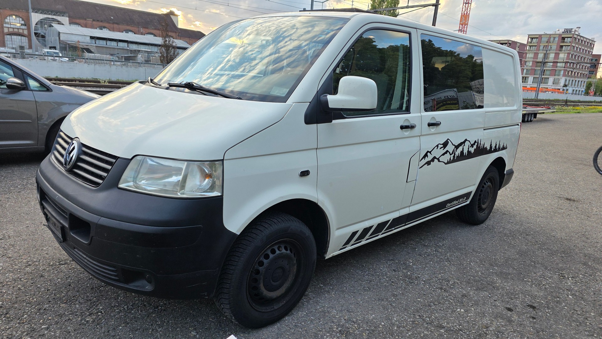 VW T5 1.9 TDI PD-image-5