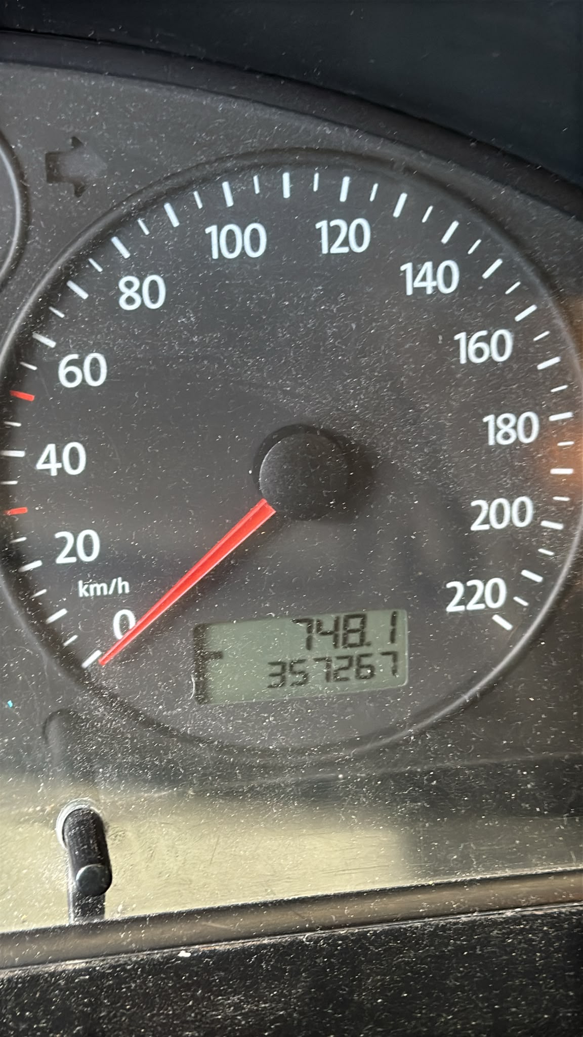 VW T5 1.9 TDI PD-image-10