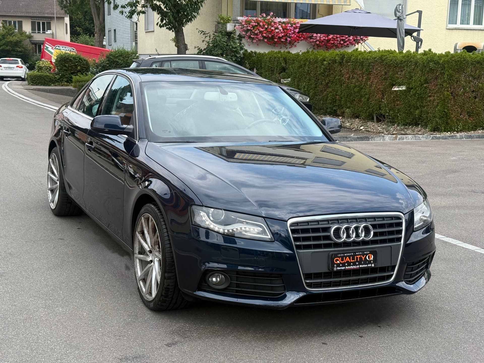 AUDI A4 Limousine 2.0 TFSI Style multitronic-image-2