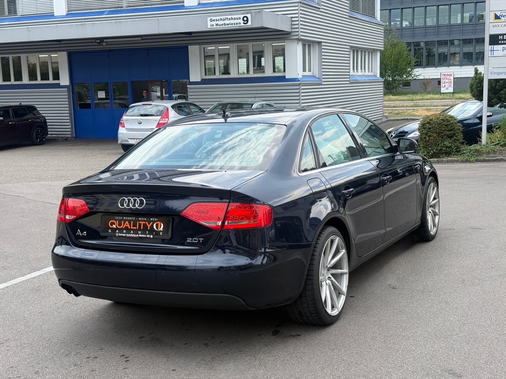 AUDI A4 Limousine 2.0 TFSI Style multitronic-image-3