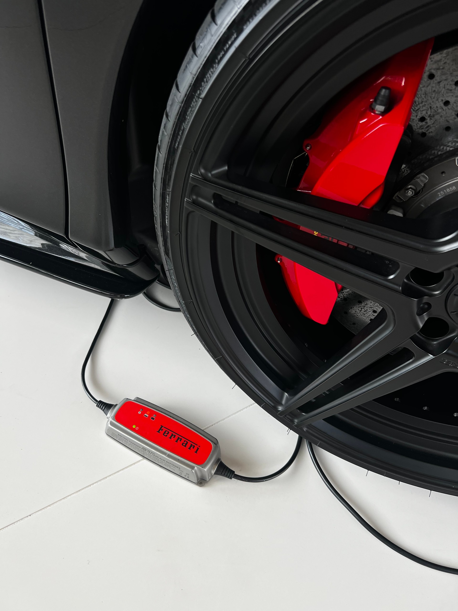 FERRARI 458 Italia 4.5 V8-image-14