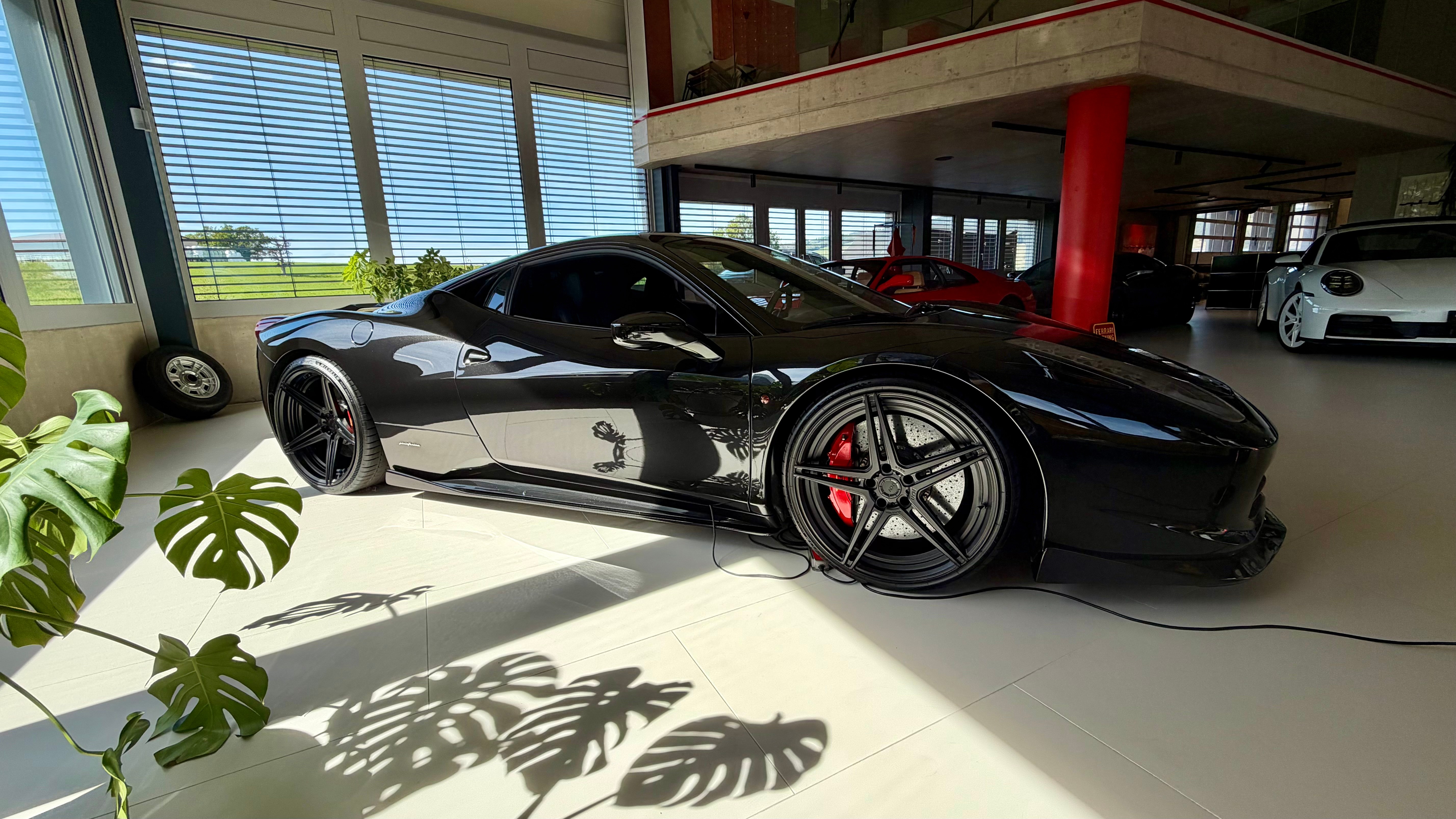Car photo