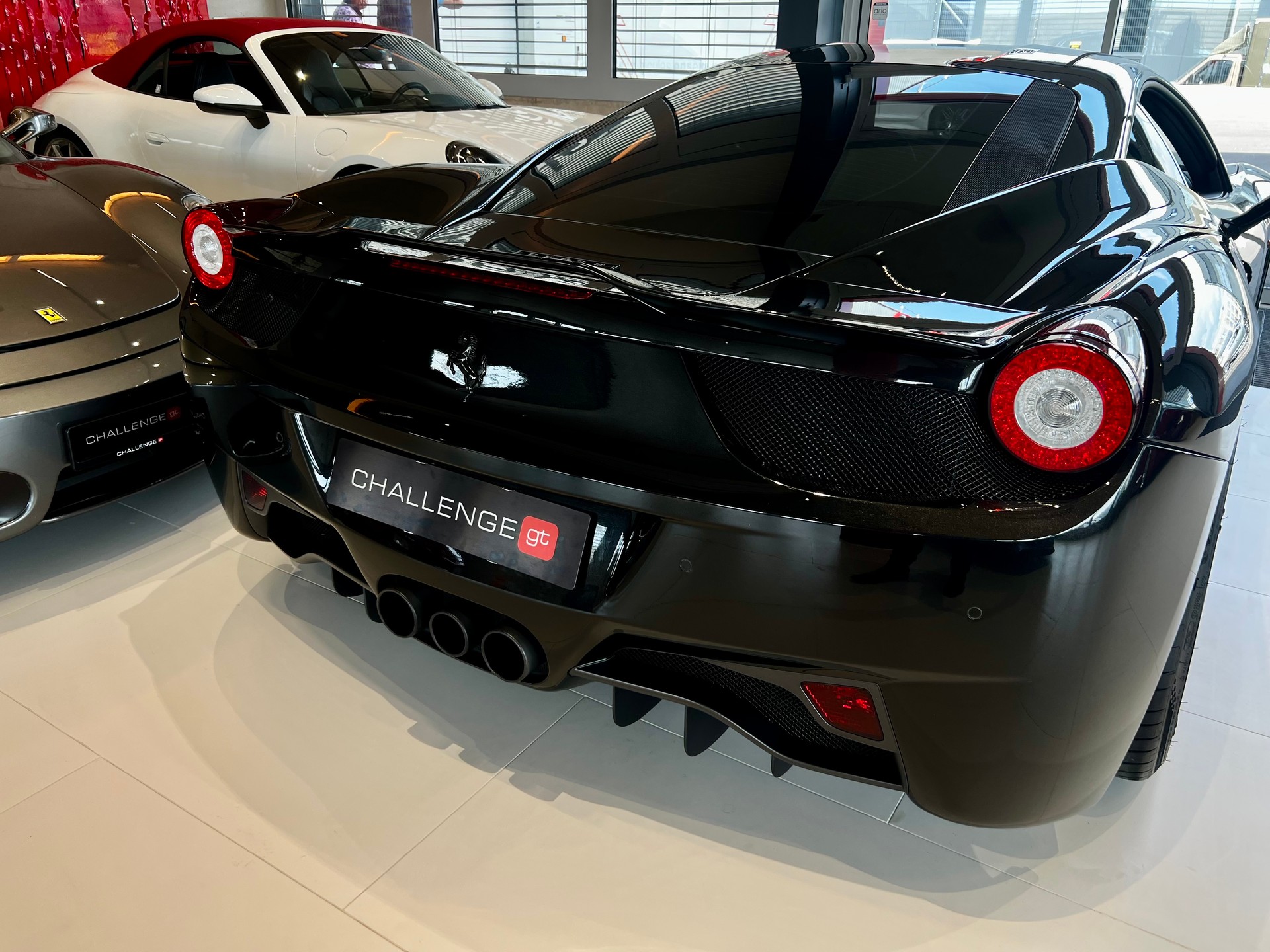 FERRARI 458 Italia 4.5 V8-image-7