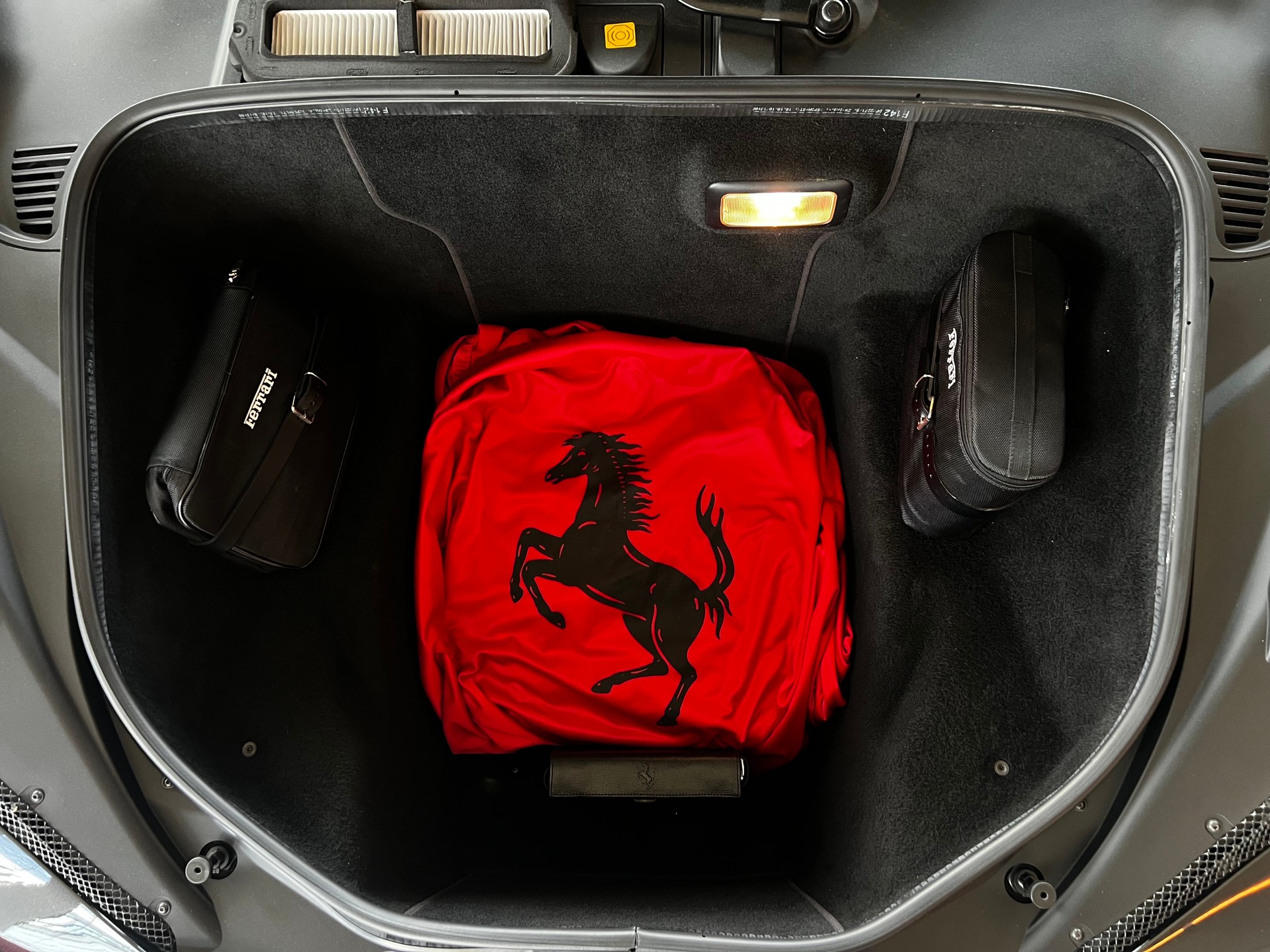 FERRARI 458 Italia 4.5 V8-image-15