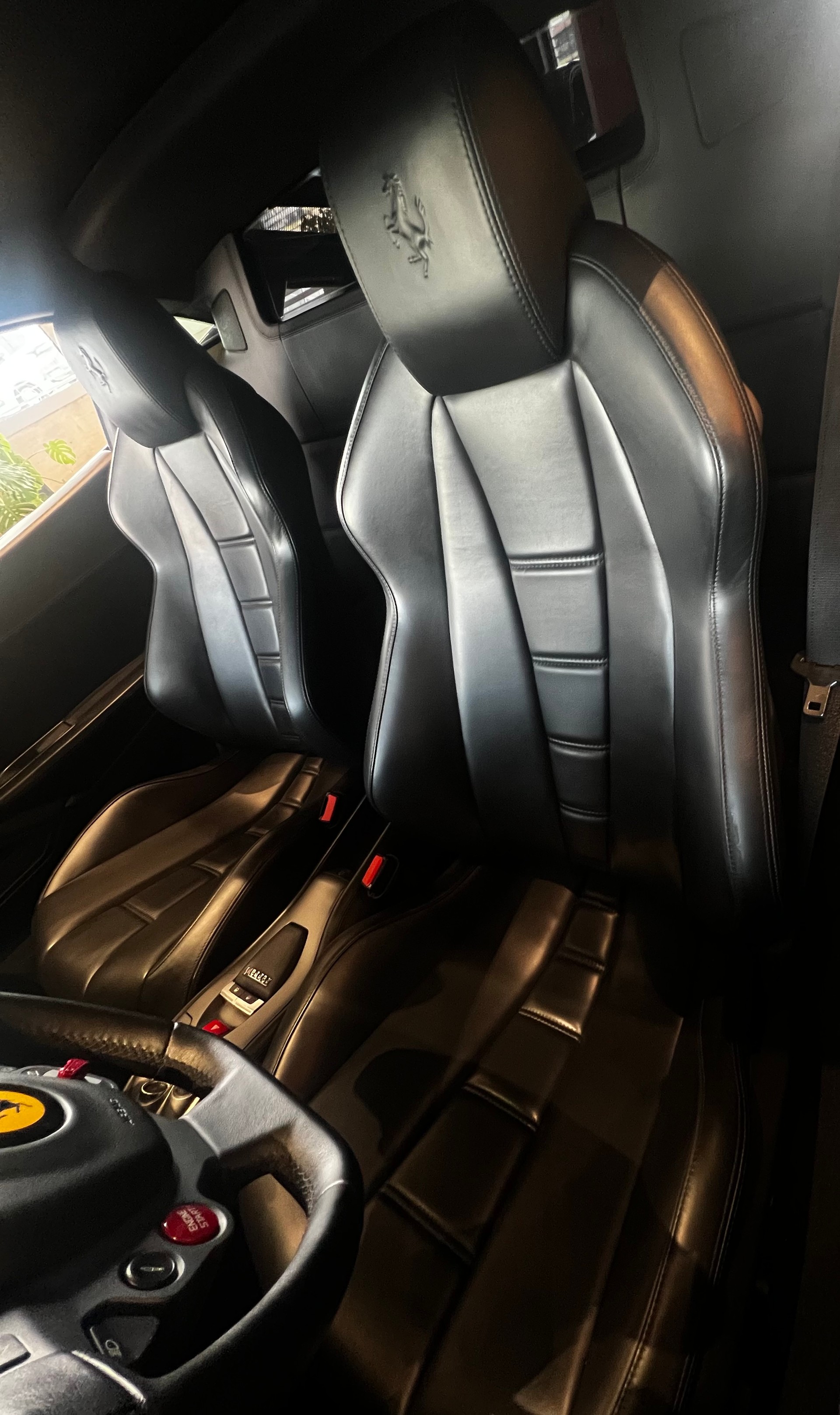 FERRARI 458 Italia 4.5 V8-image-11