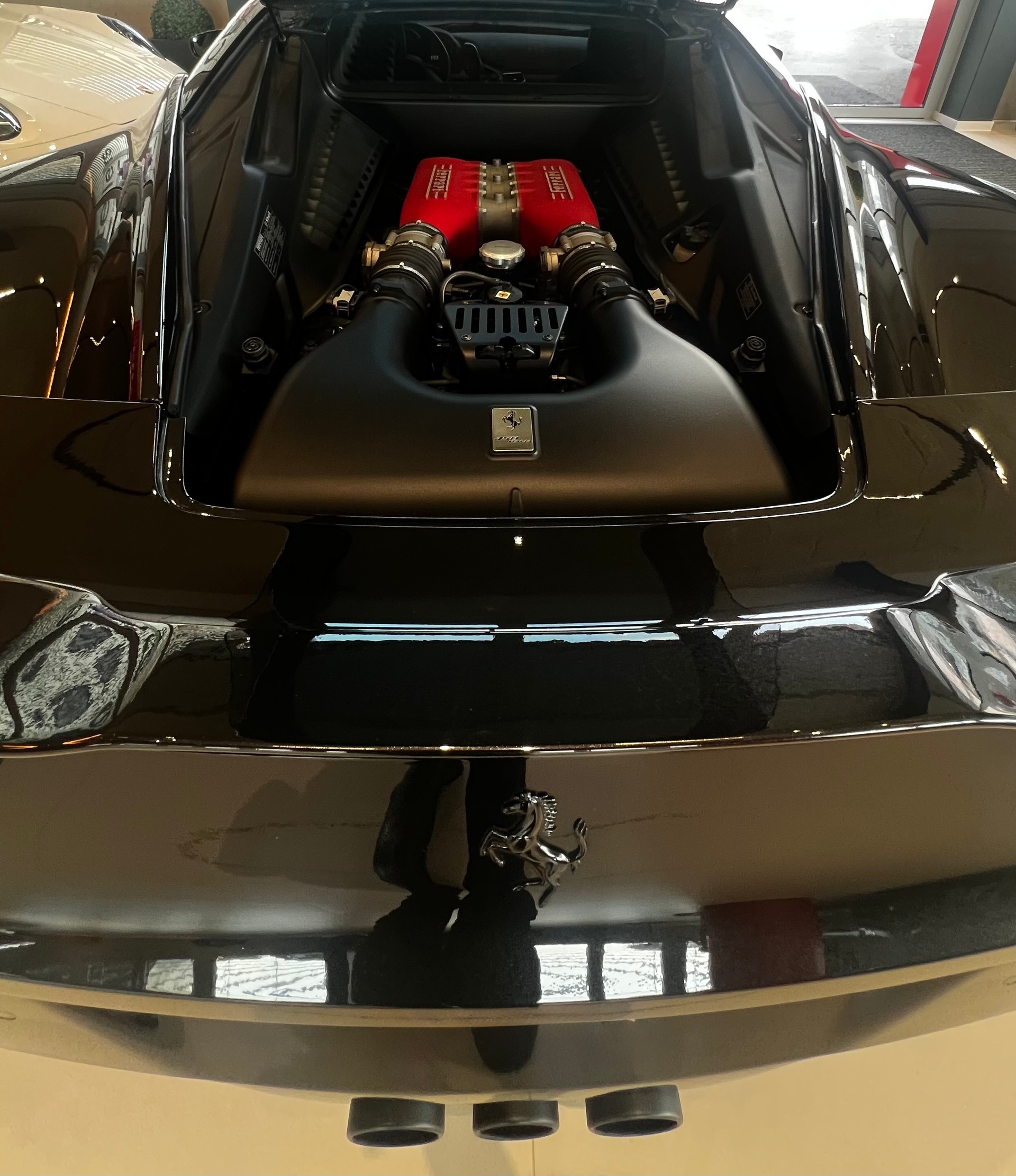 FERRARI 458 Italia 4.5 V8-image-13