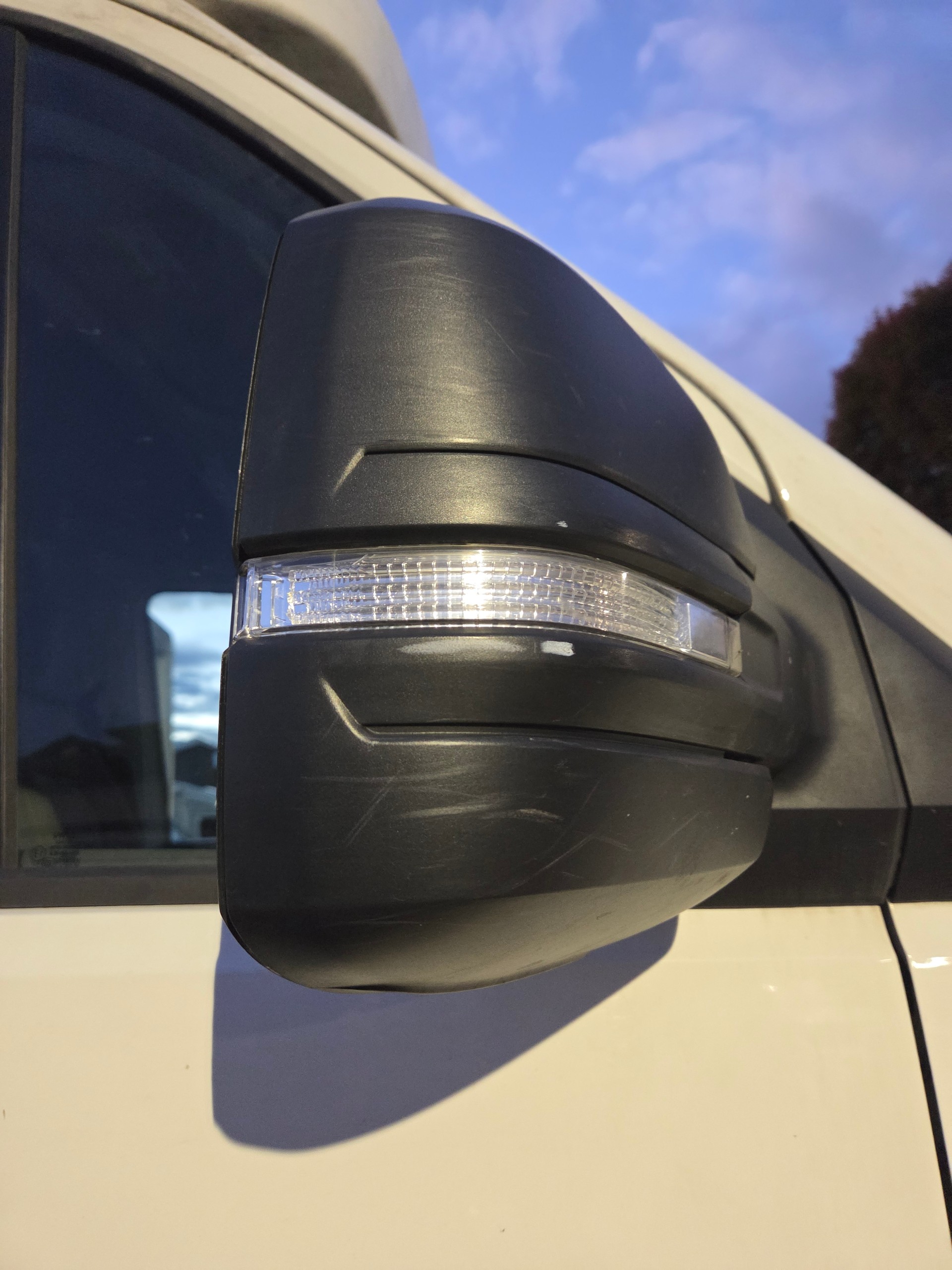 VW 2023 Volkswagen Grand California | Automatik | Voll ausgestattet-image-7