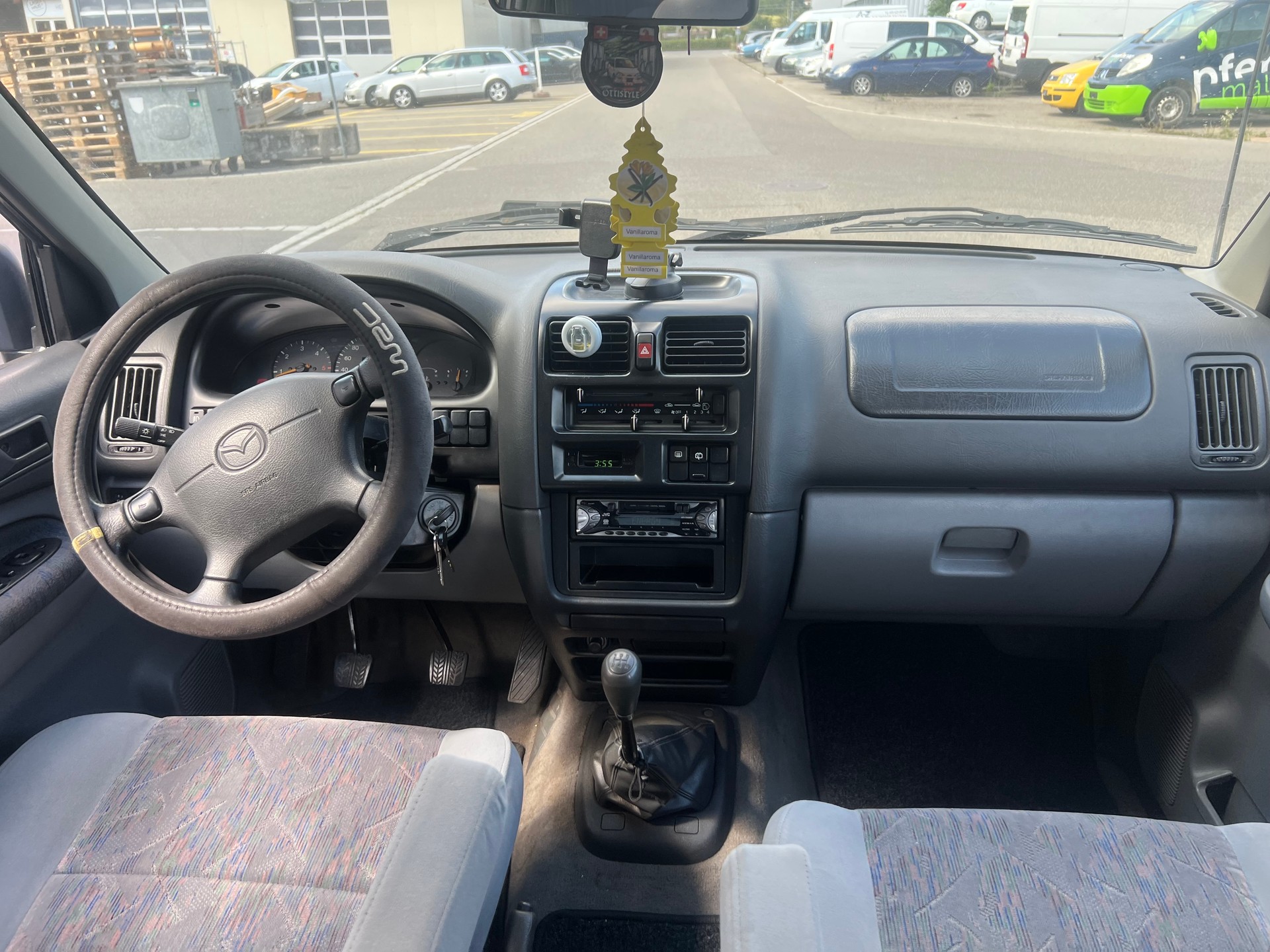 MAZDA MPV 2.5 TD-image-9