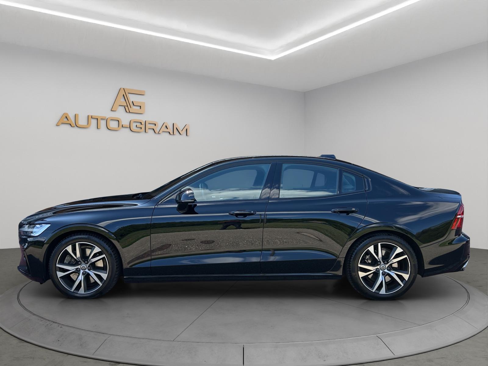 VOLVO S60 B5 AWD Benzin Mild Hybrid R-Design Geartronic-image-1