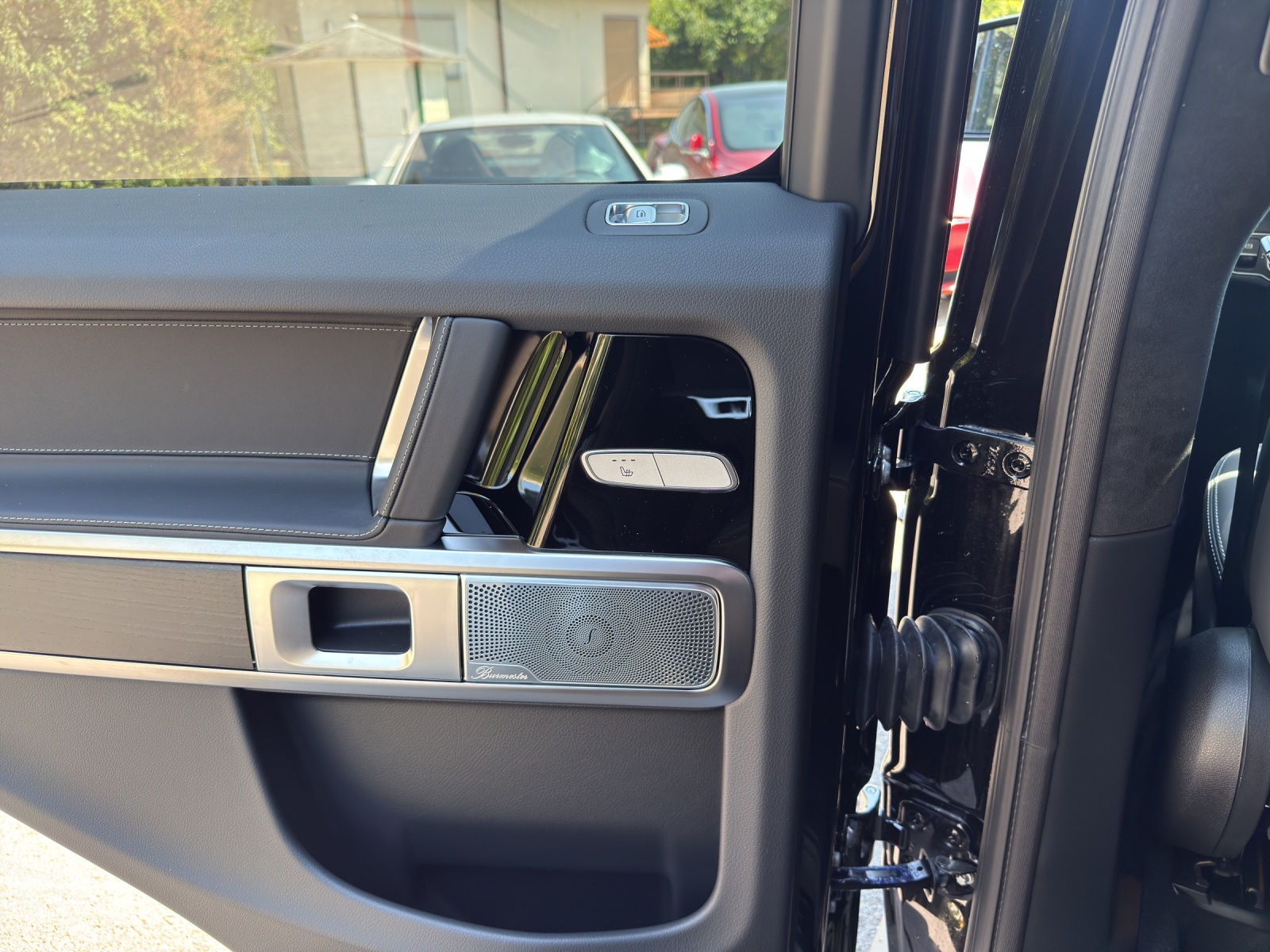 MERCEDES-BENZ G 450d 9G-Tronic-image-15