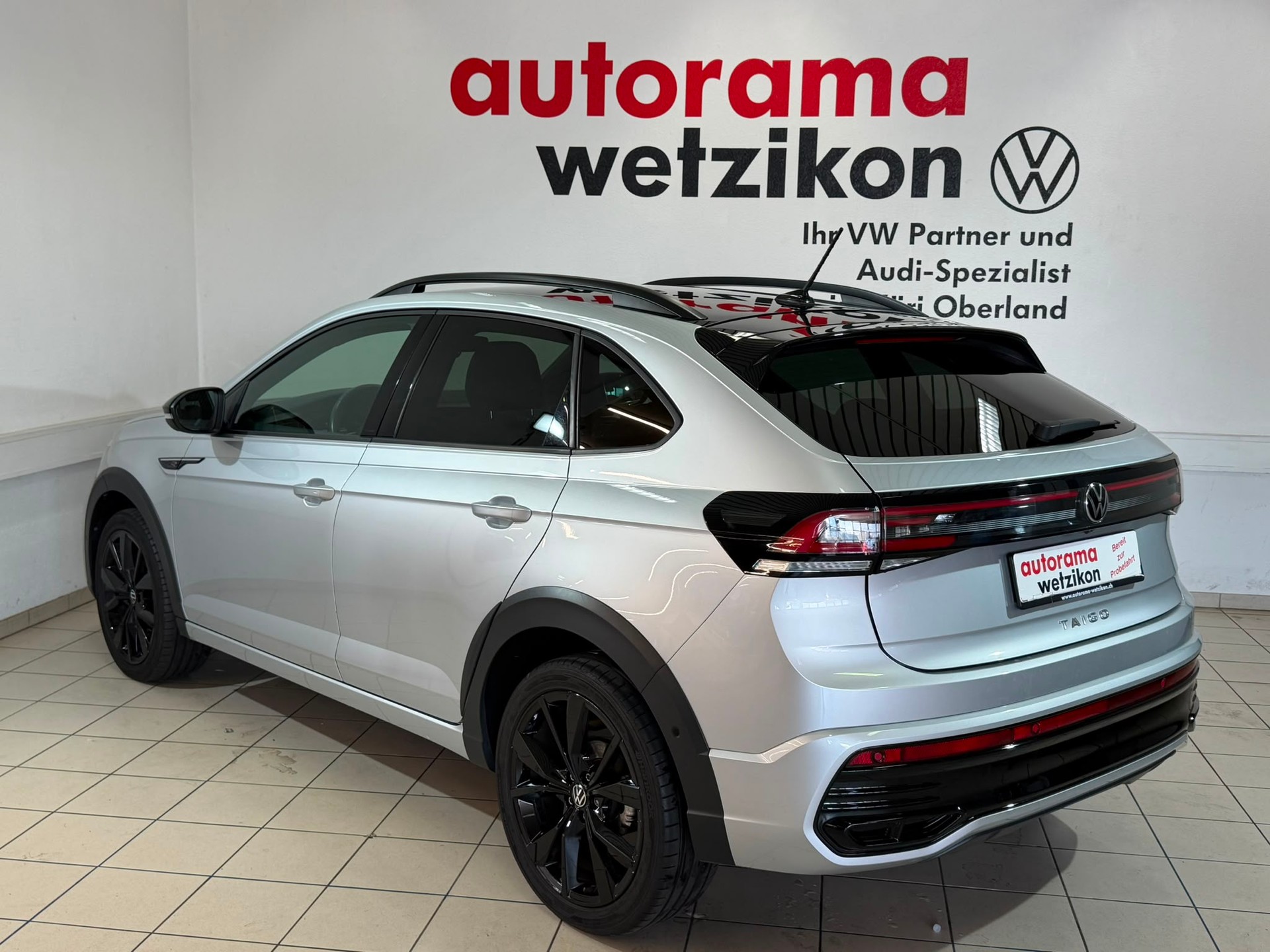 VW Taigo 1.0 TSI R-Line DSG-image-2