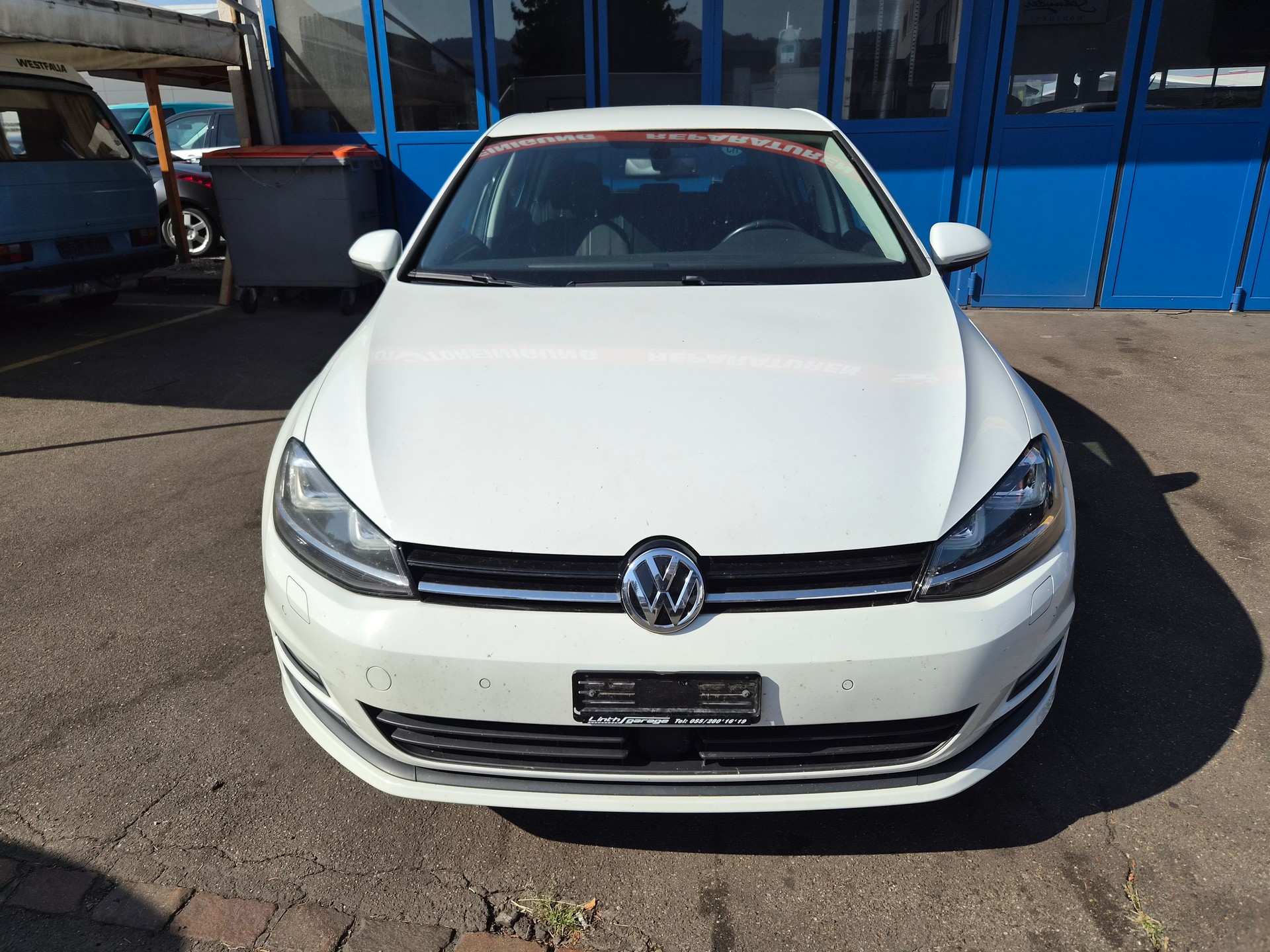 VW Golf 1.4 TSI Lounge DSG-showroom-element-1