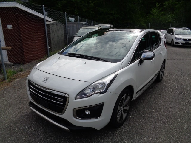 PEUGEOT 3008 HYbrid4 2.0 HDI ETG6-image-1