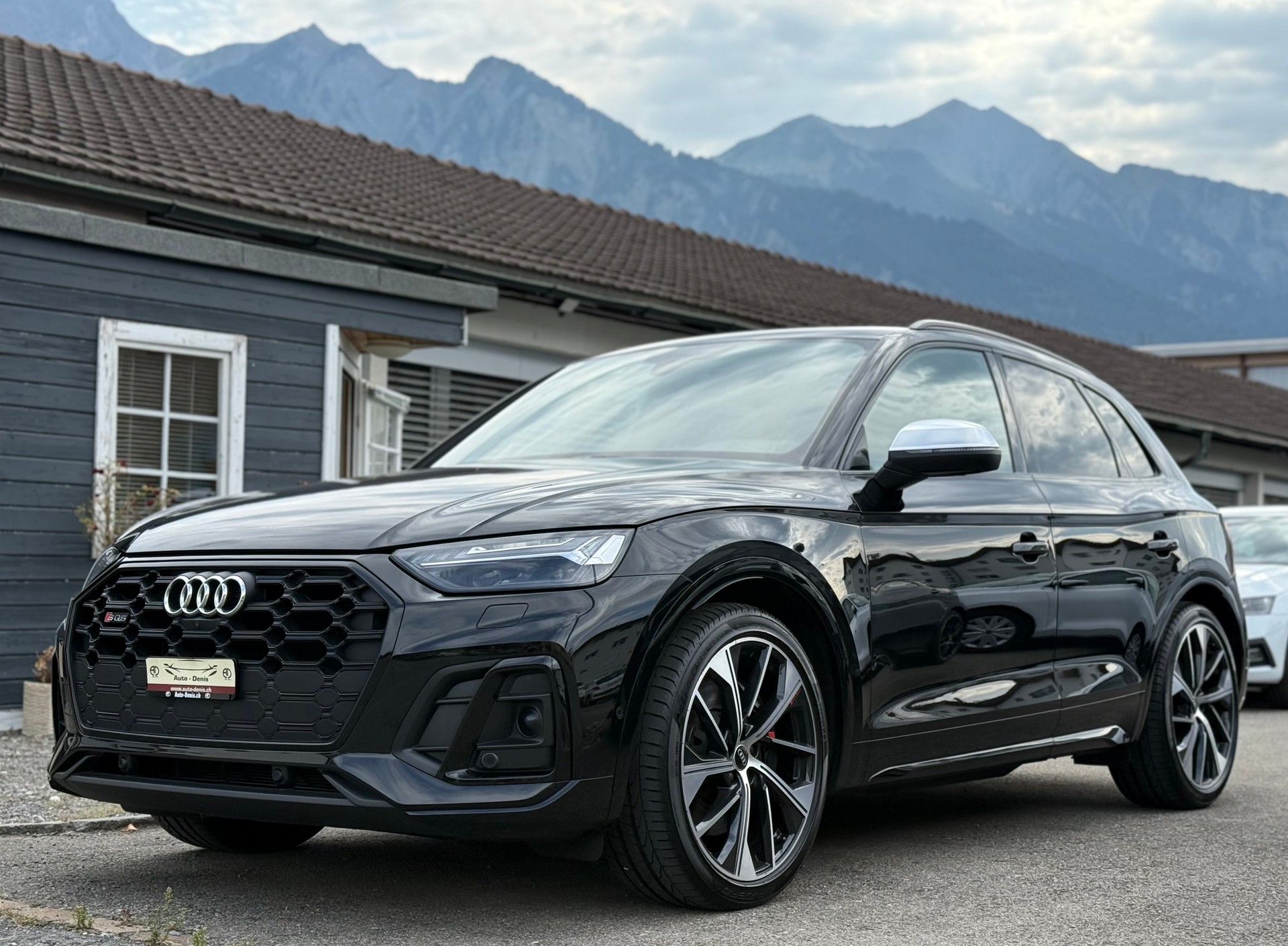 AUDI SQ5 3.0 V6 TDI quattro T-Tronic *Traumausstattung*-image-0