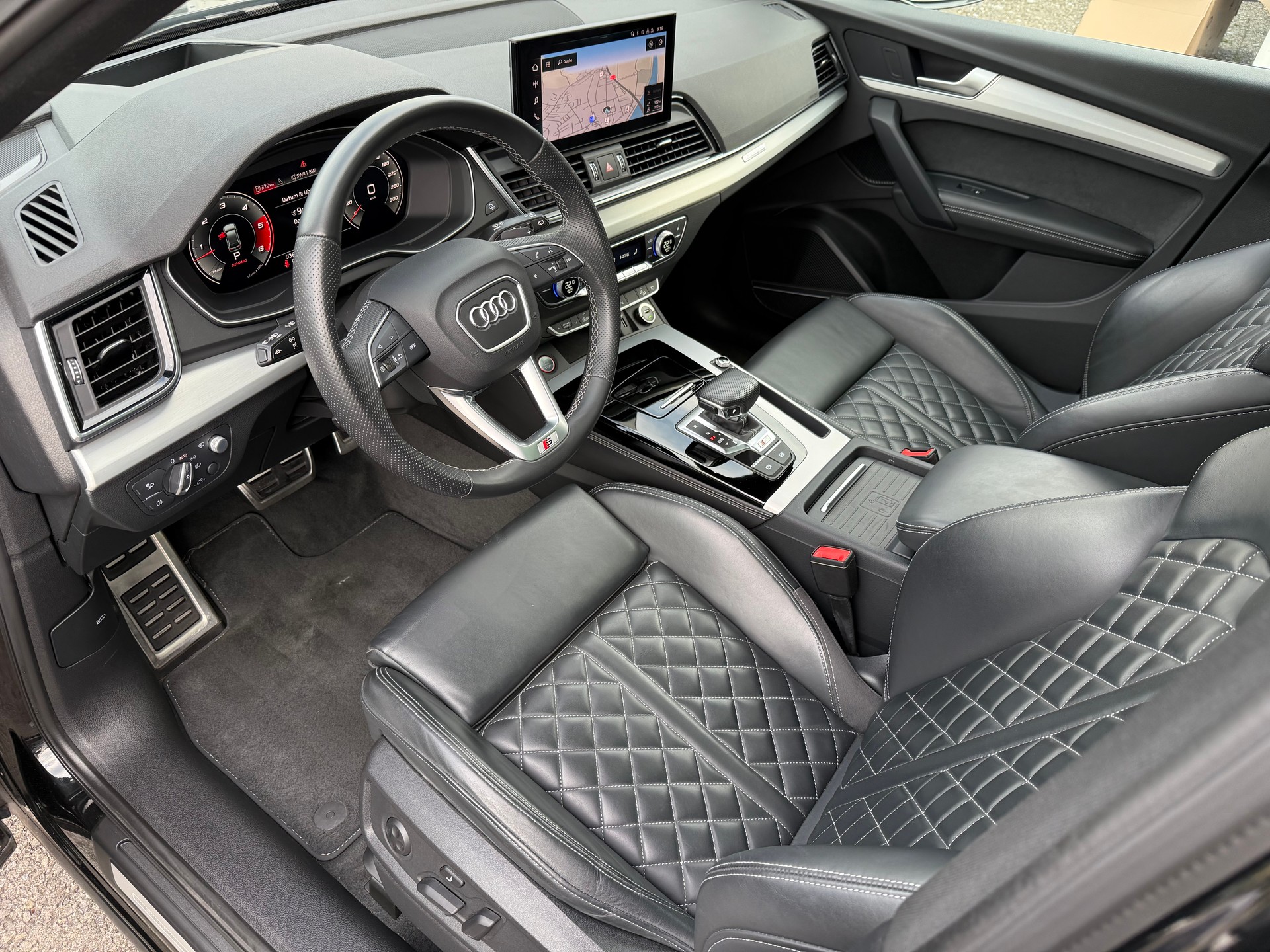 AUDI SQ5 3.0 V6 TDI quattro T-Tronic *Traumausstattung*-image-10