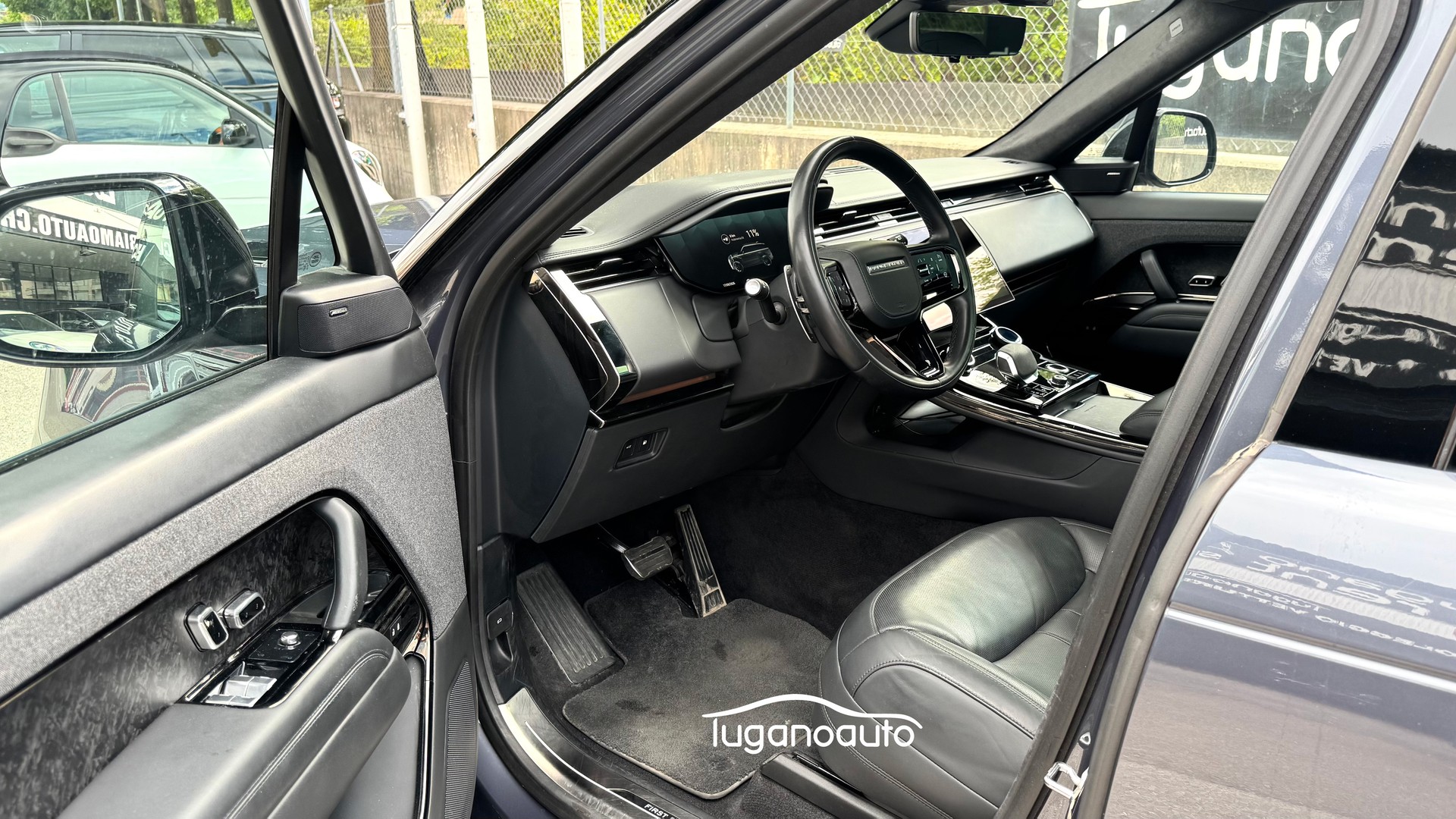 LAND ROVER Range Rover Sport P510e 3.0 Si6 PHEV First Edition Automatic-image-5