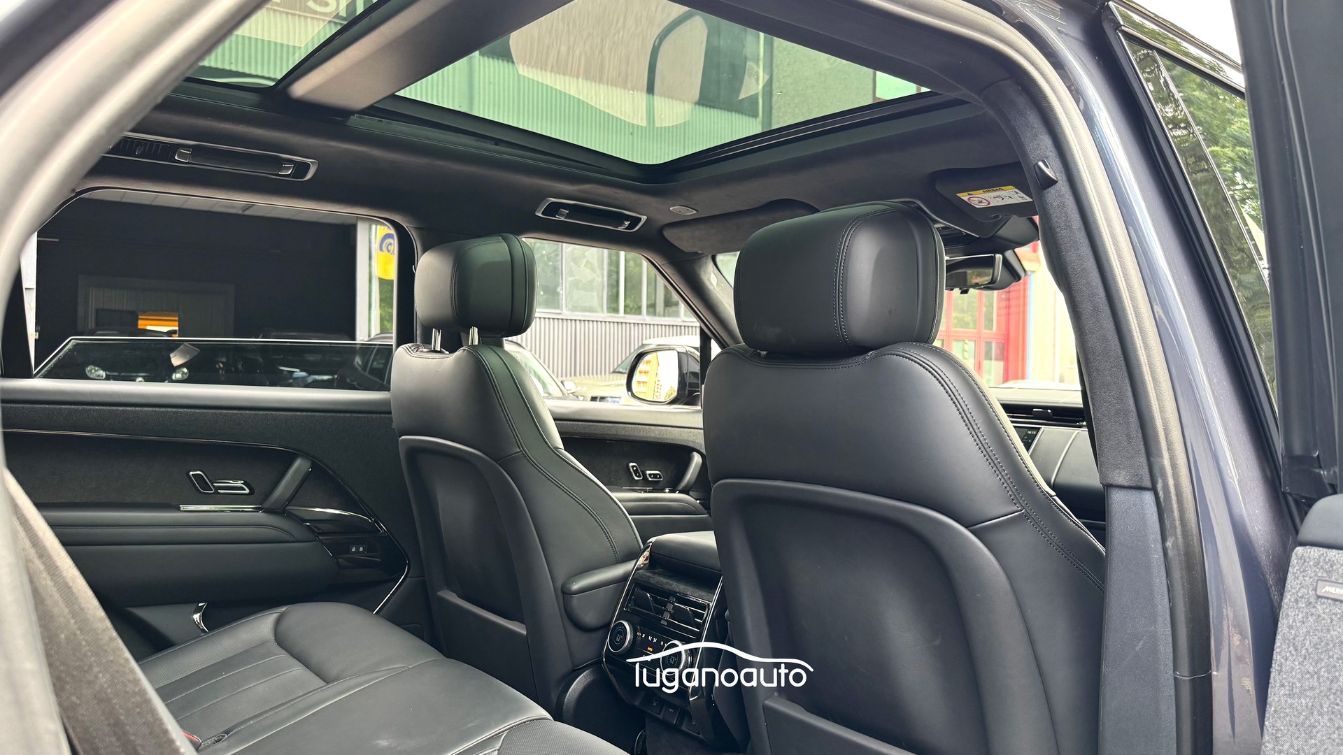 LAND ROVER Range Rover Sport P510e 3.0 Si6 PHEV First Edition Automatic-image-13