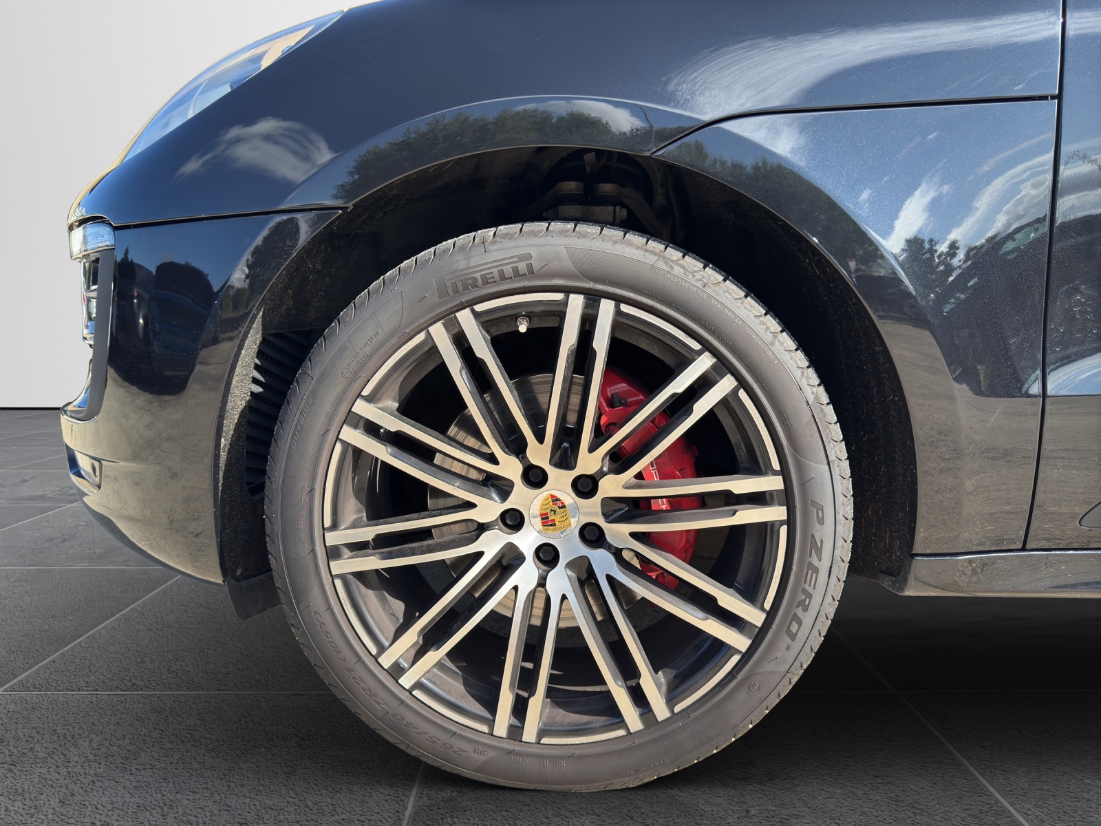 PORSCHE Macan GTS PDK-image-15