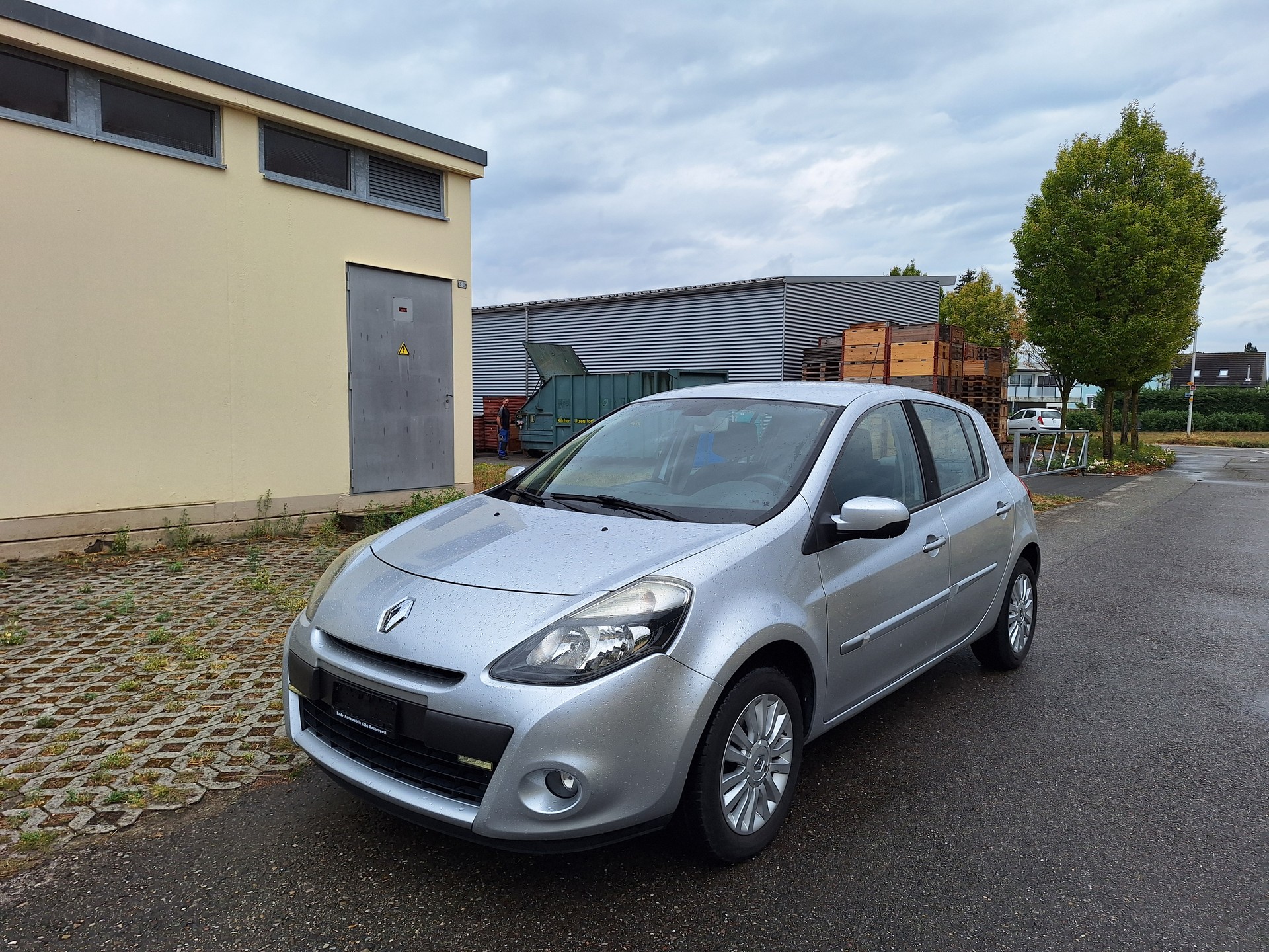 RENAULT Clio 1.6 16V Exception Automatic-image-1